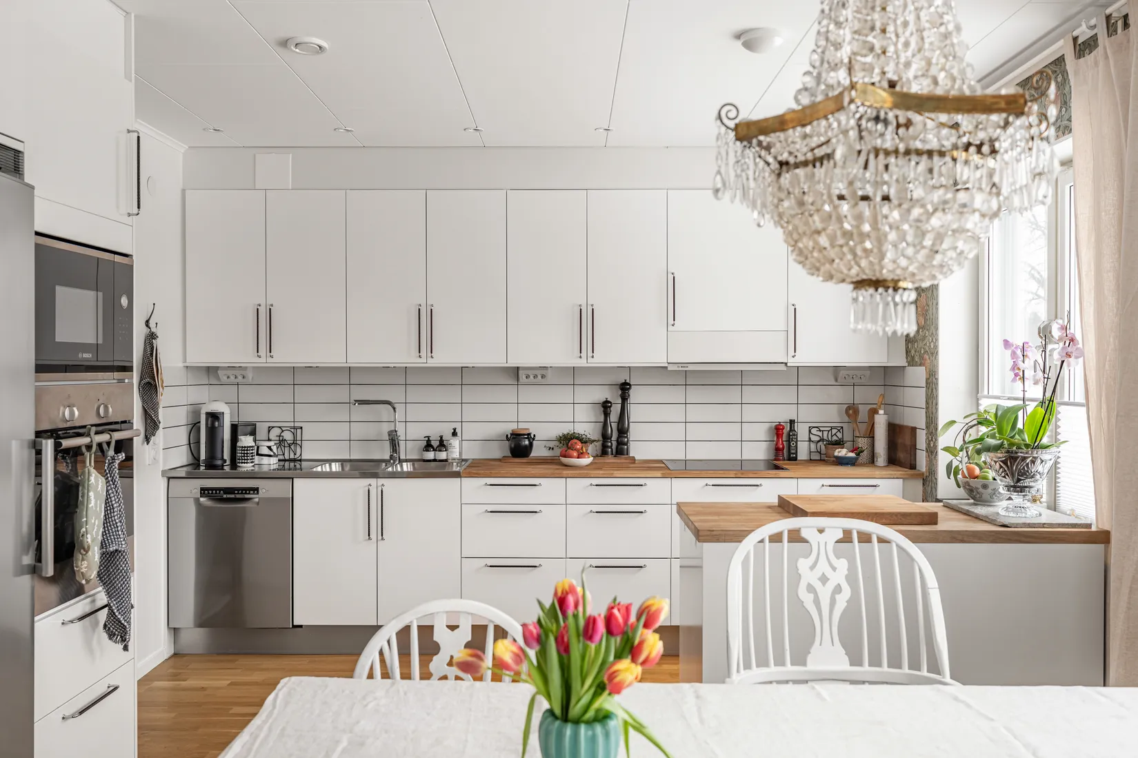 Bostadsrätt, Radhus, BYLE ALLÉ 19C, Täby kyrkby - byle, Täby