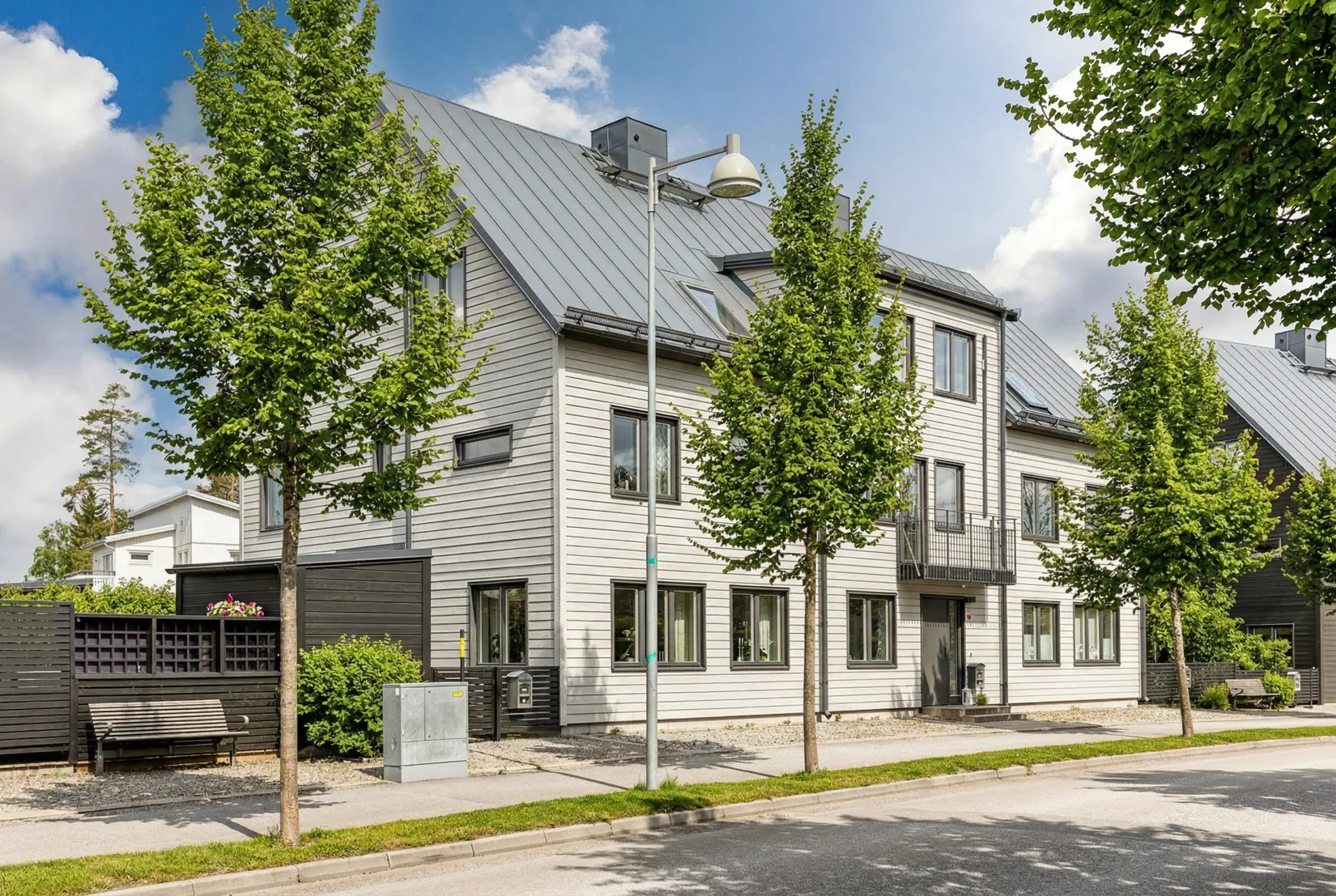 Bostadsrätt, Radhus, BYLE ALLÉ 19C, Täby kyrkby - byle, Täby