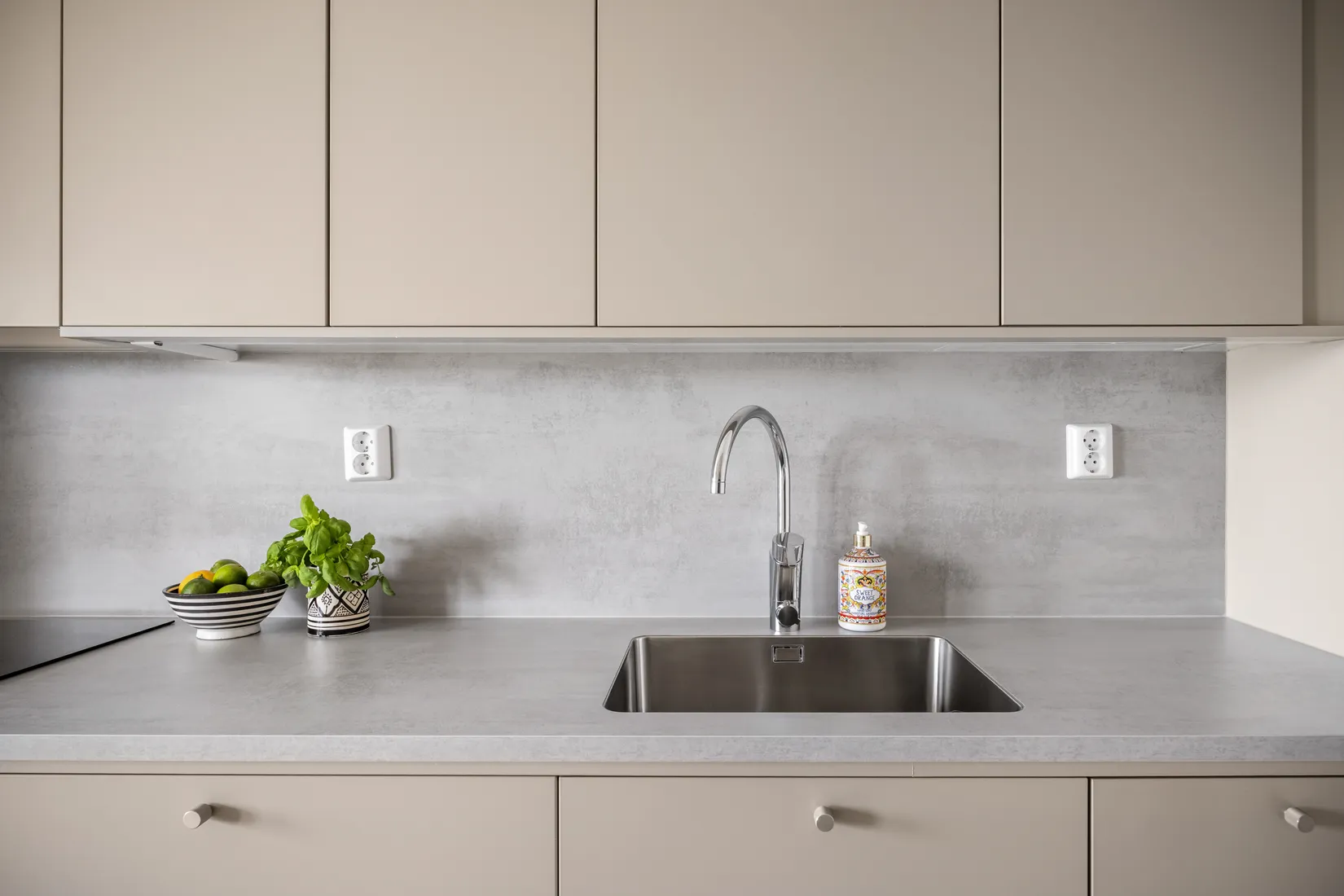 Bostadsrätt, STOCKHOLMSVÄGEN 162E VÅN 5/6, Ella gård, Täby