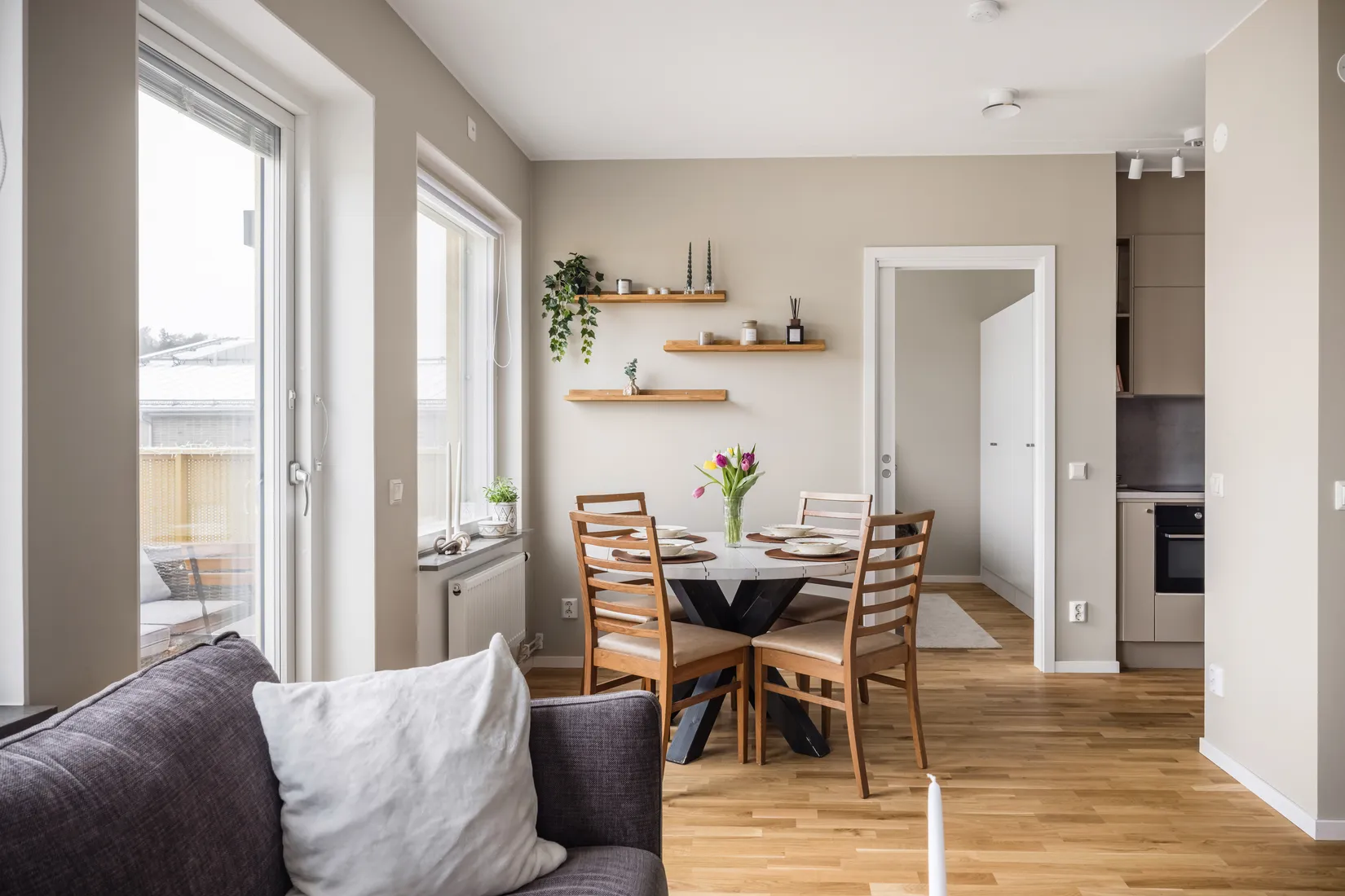 Bostadsrätt, STOCKHOLMSVÄGEN 162E VÅN 5/6, Ella gård, Täby