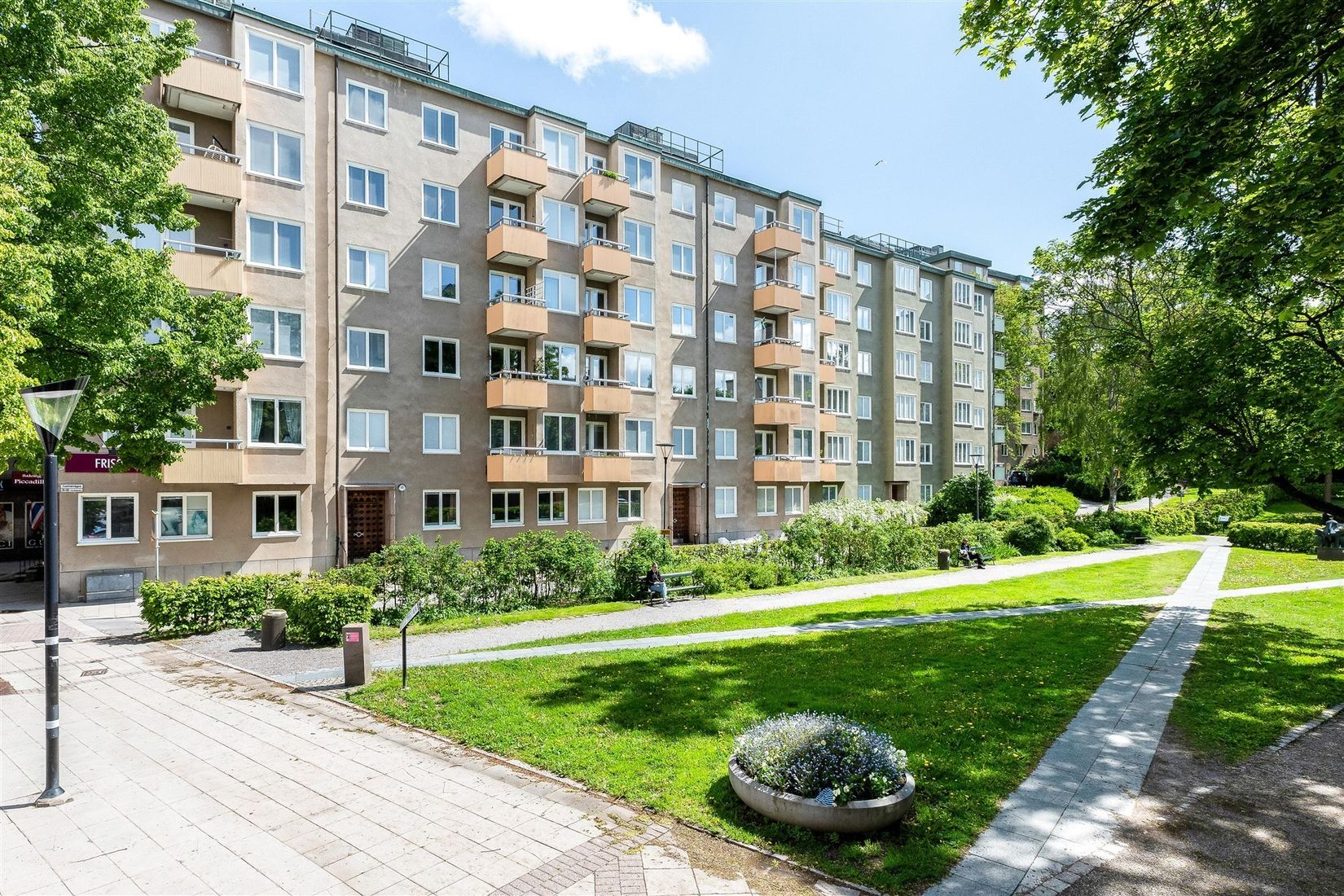 Bostadsrätt, Centralvägen 15, Solna Centrum, Solna