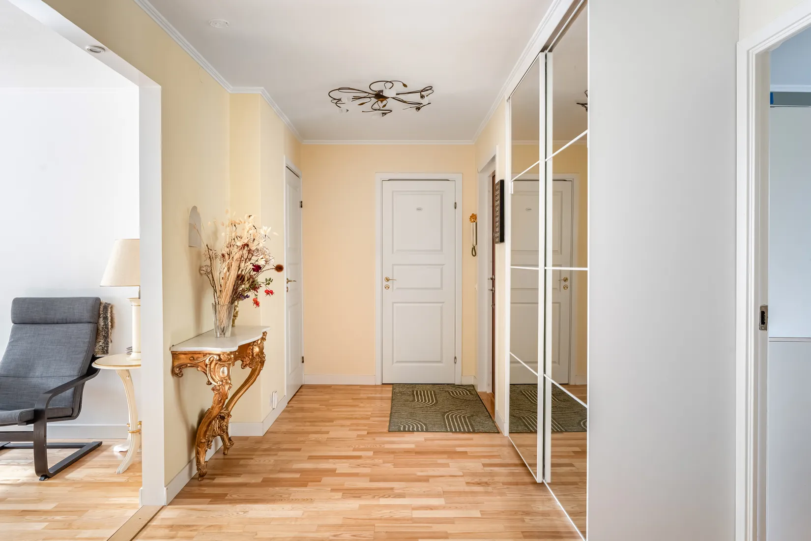 Bostadsrätt, Hasselbacken 11B, Centralt Väsby, Upplands Väsby