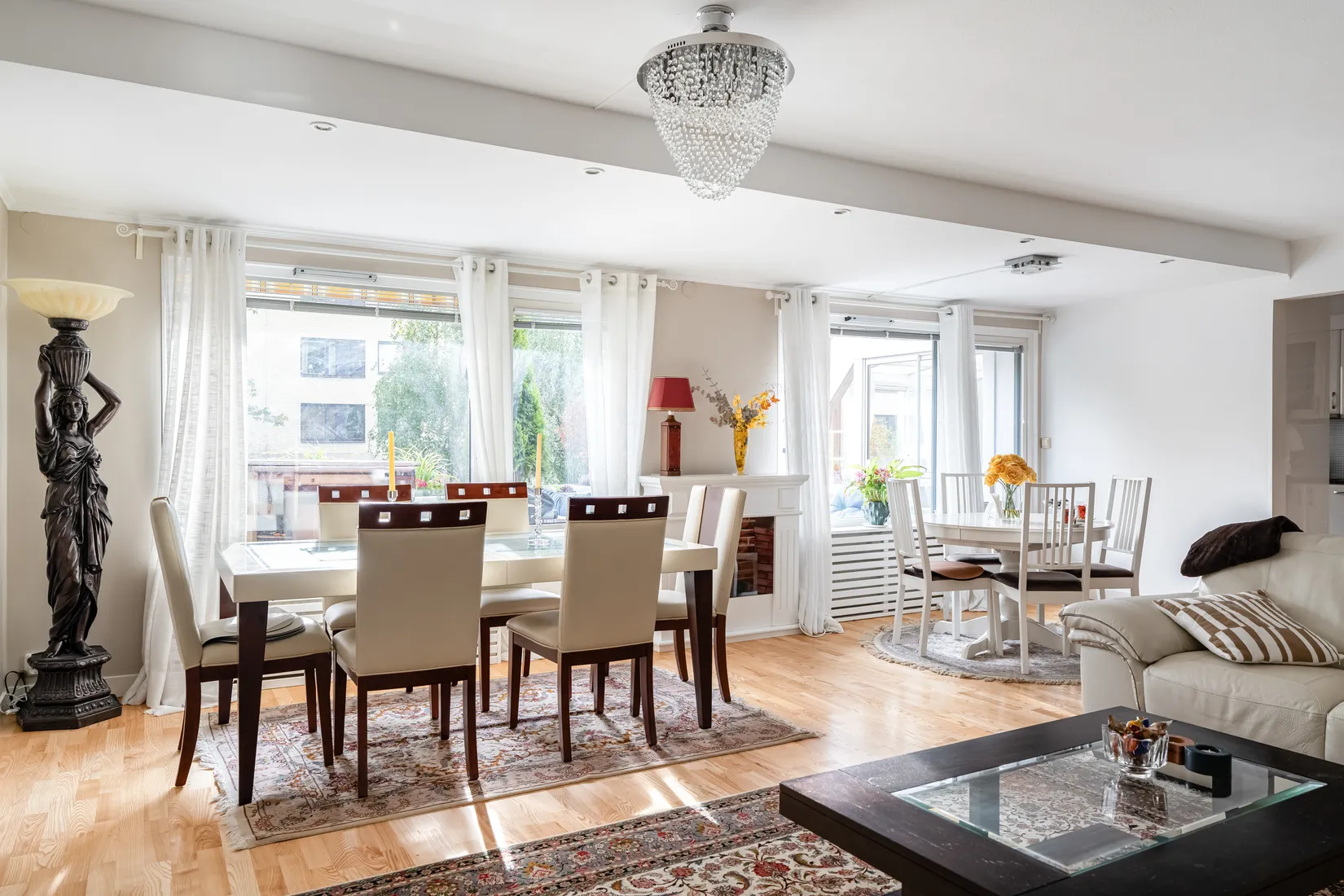 Bostadsrätt, Hasselbacken 11B, Centralt Väsby, Upplands Väsby