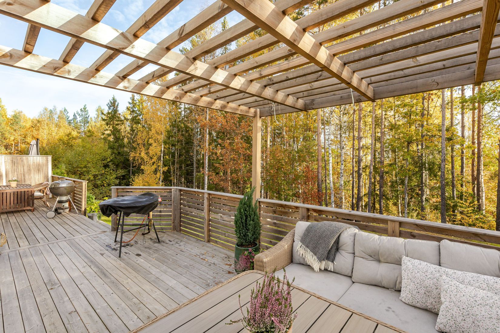 Radhus, Revirvägen 25, Mariefred/Marielundsviken, Strängnäs