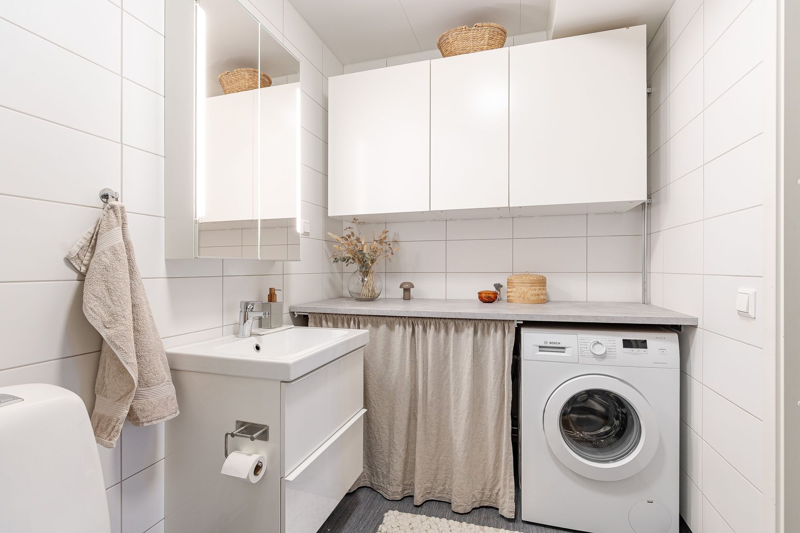 Radhus, Revirvägen 25, Mariefred/Marielundsviken, Strängnäs