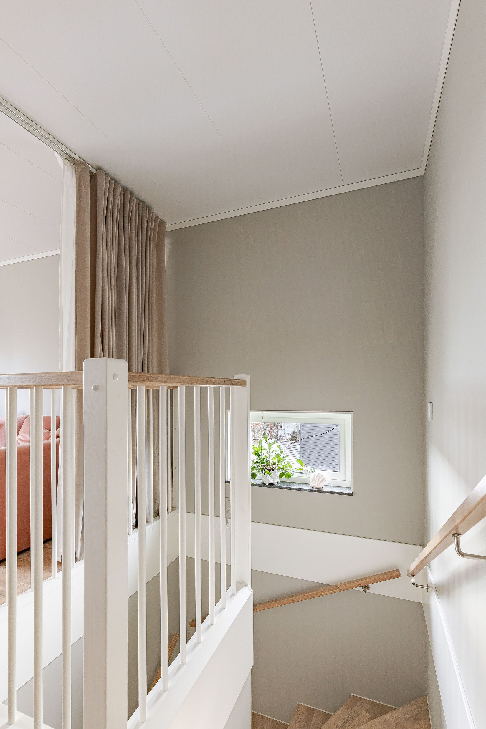 Radhus, Revirvägen 25, Mariefred/Marielundsviken, Strängnäs