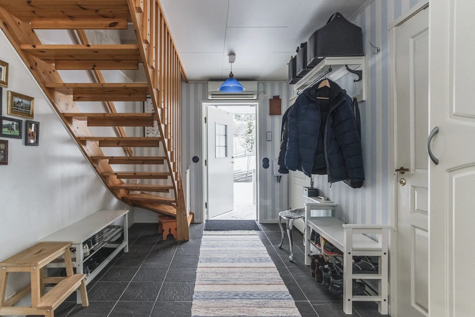 Villa, Lövlundsvägen 1, Brottby, Vallentuna