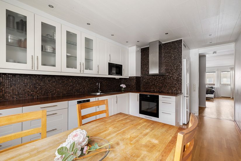 Bostadsrätt, Axvägen 9, Viksjö, Järfälla