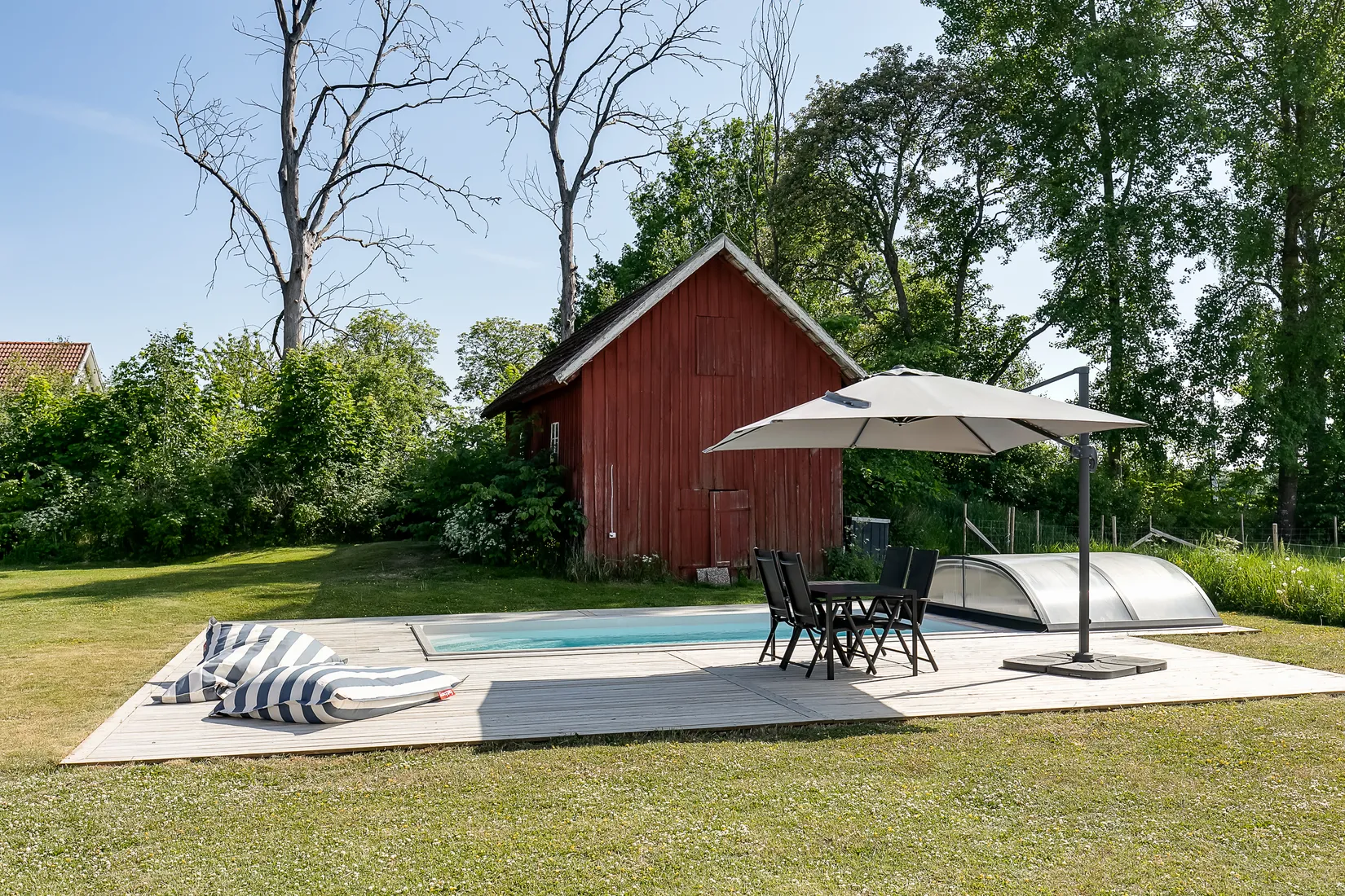 Villa, Eker 616, Örebro