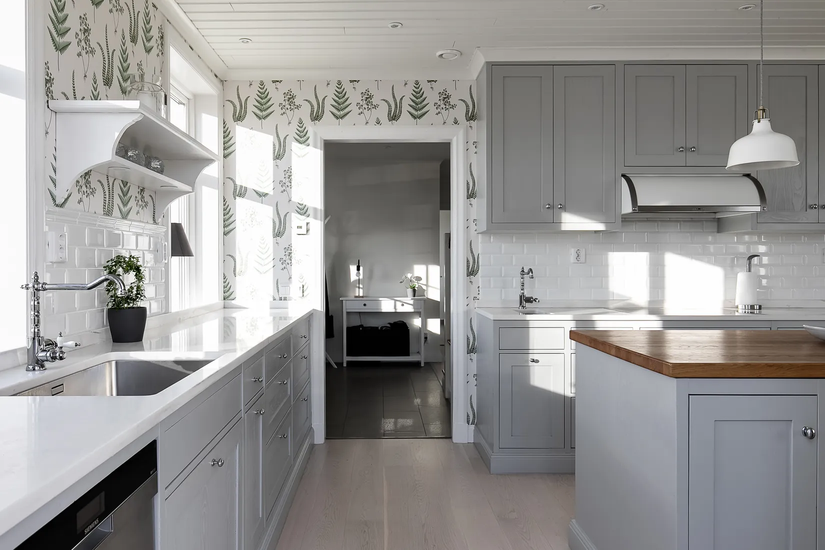 Villa, Eker 616, Örebro