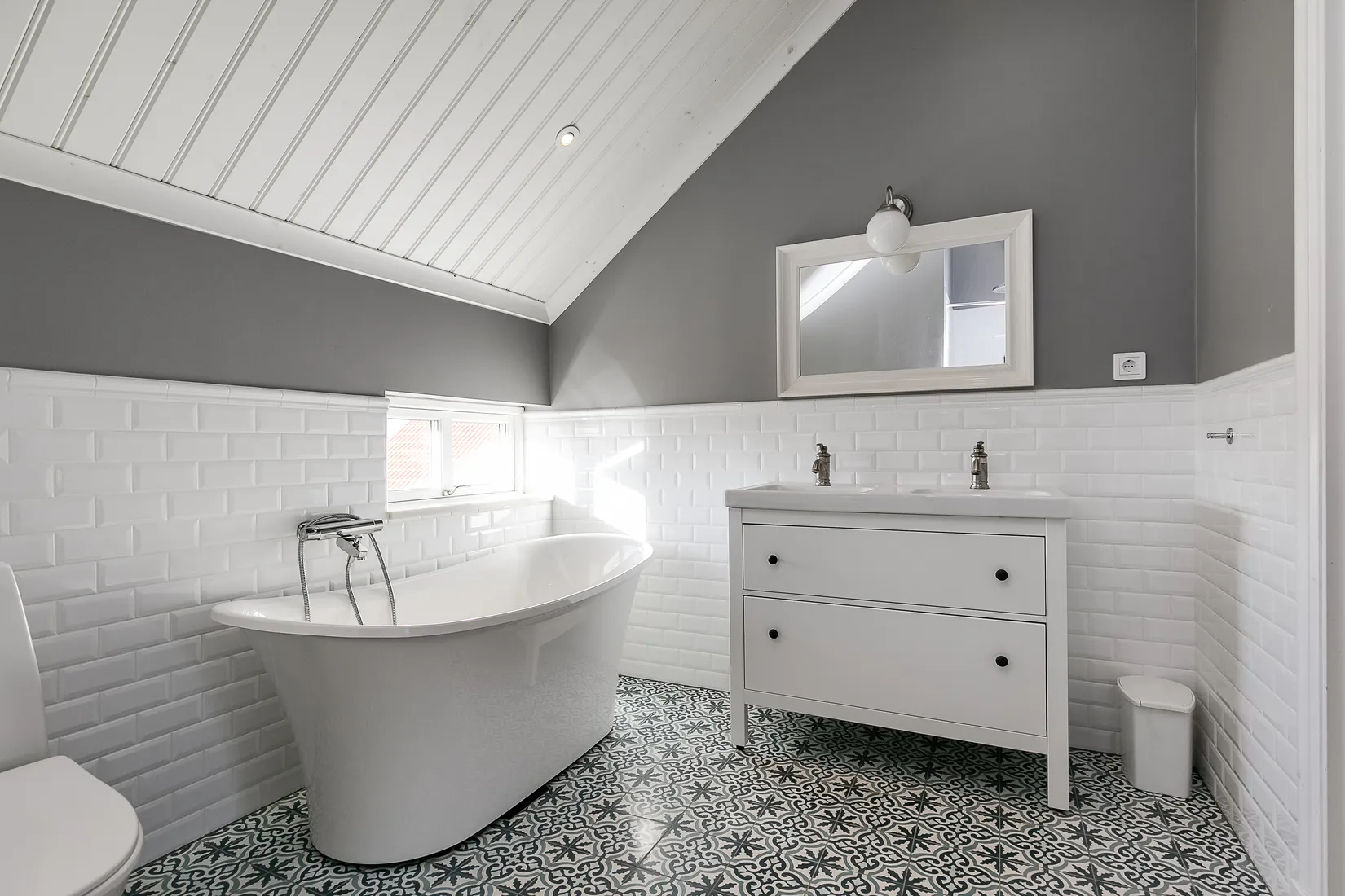 Villa, Eker 616, Örebro