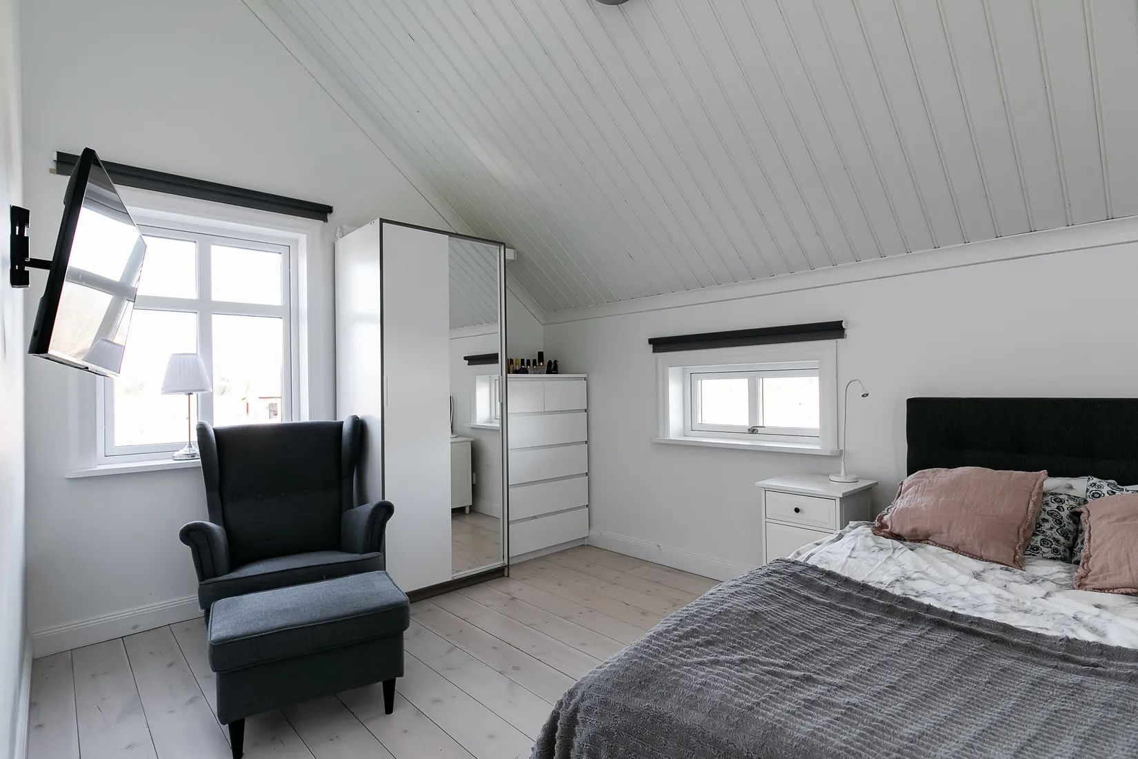 Villa, Eker 616, Örebro