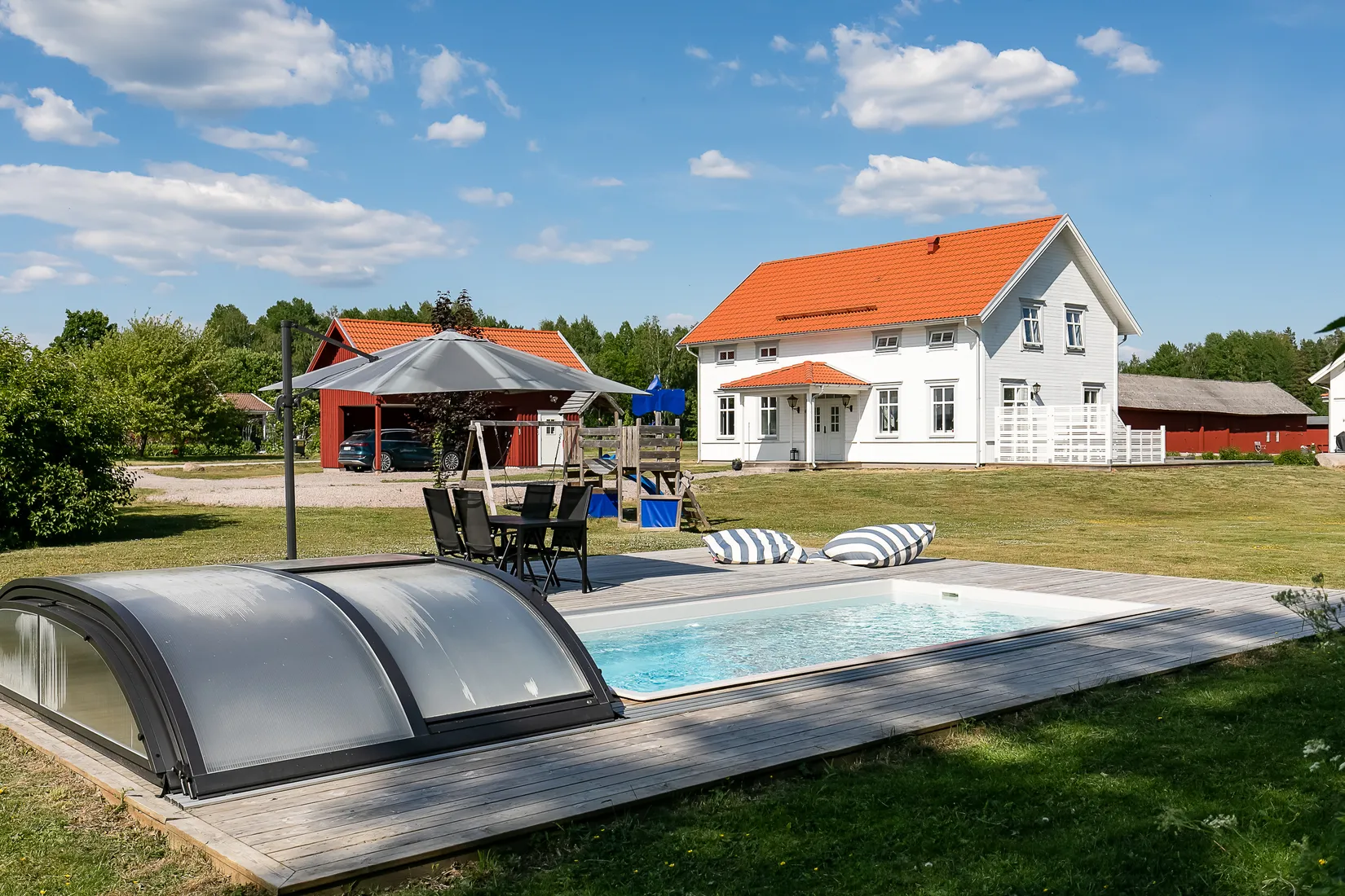 Villa, Eker 616, Örebro