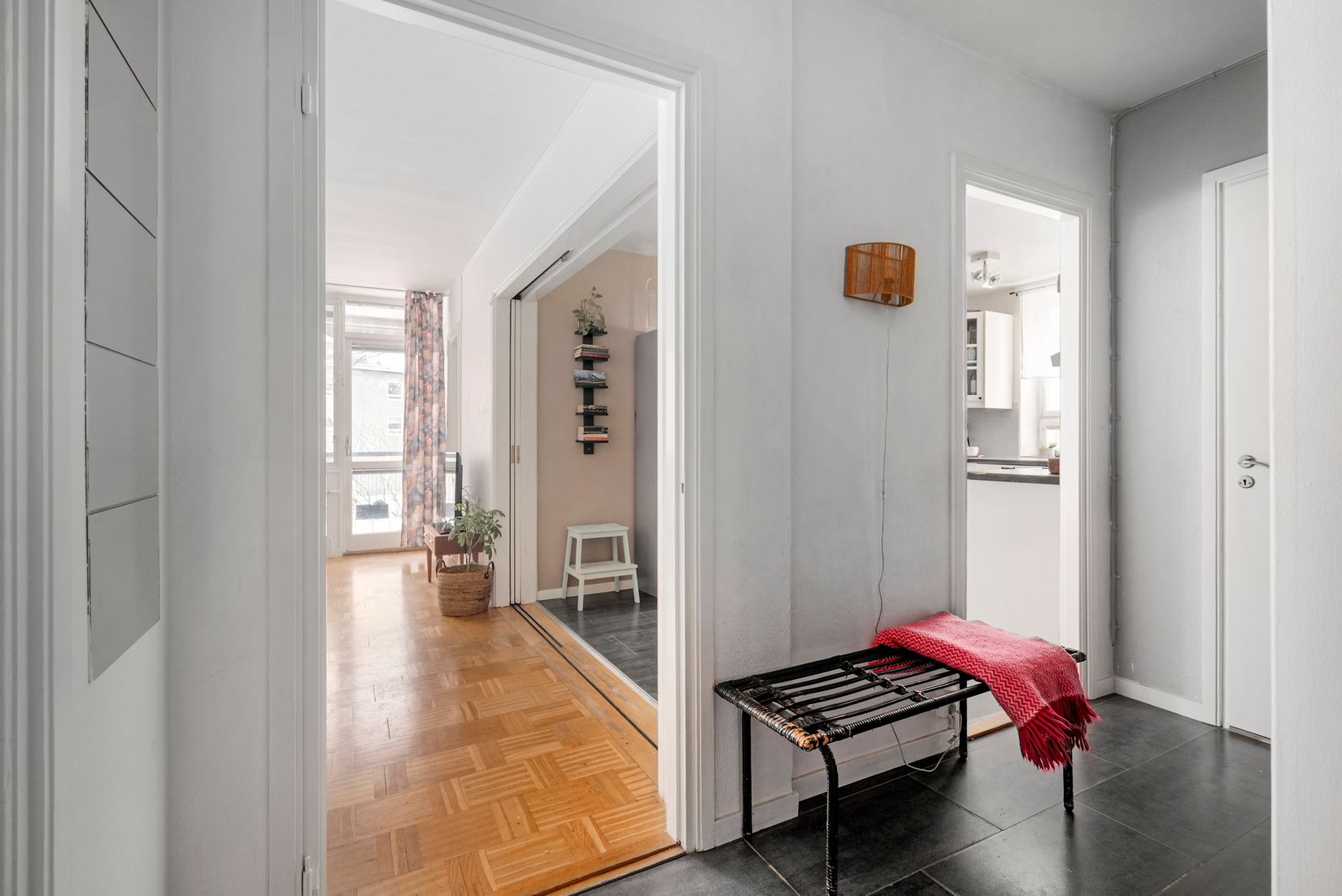 Bostadsrätt, Duvedsvägen 17, Vällingby Centrum, Stockholm