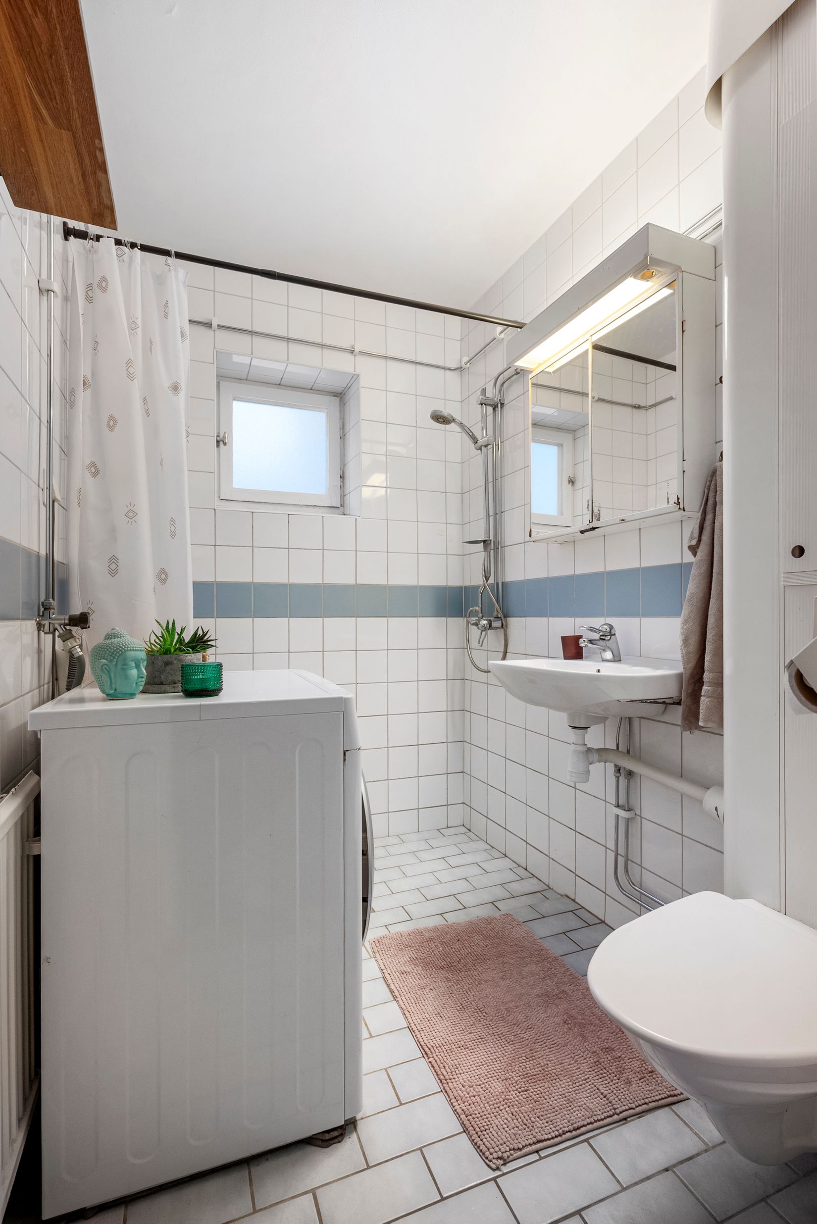 Bostadsrätt, Duvedsvägen 17, Vällingby Centrum, Stockholm