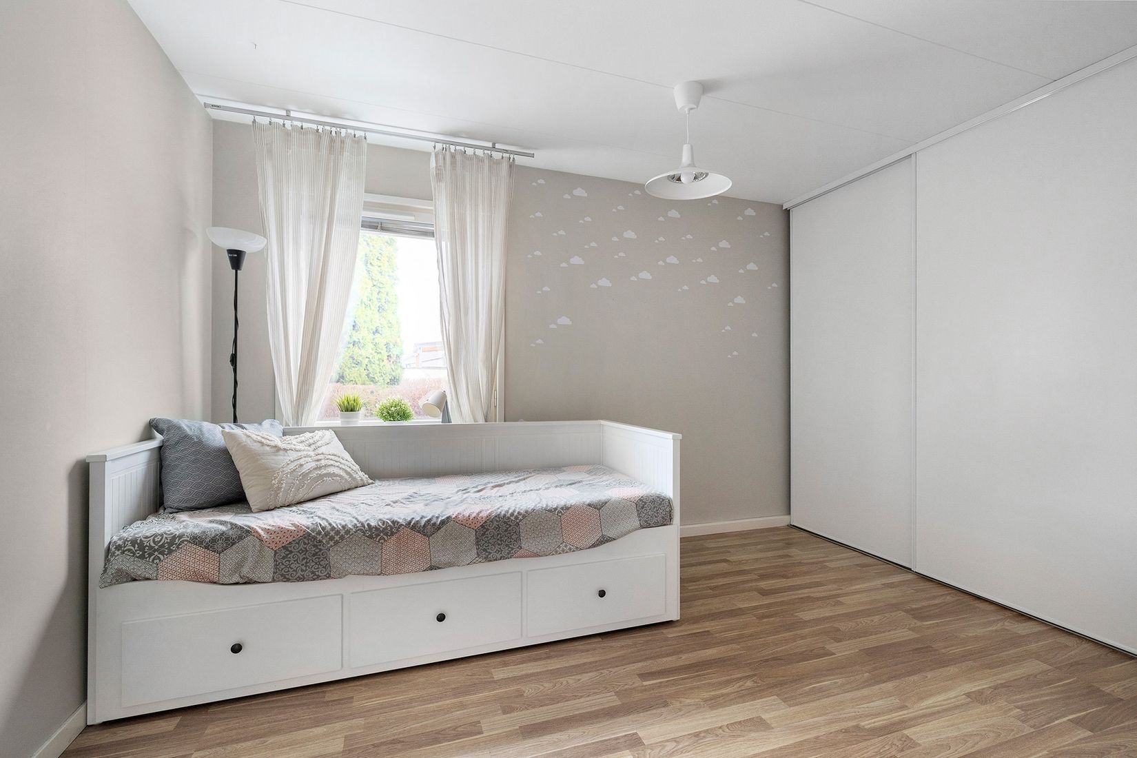 Bostadsrätt, Radhus, Vallmostigen 28, Bro Finnsta, Upplands-Bro