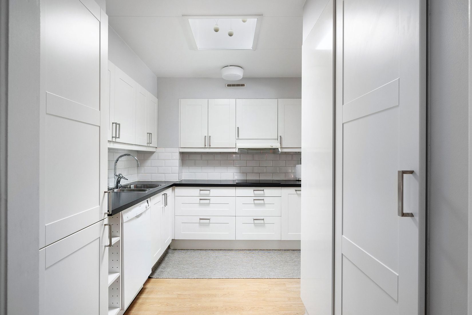 Bostadsrätt, Radhus, Vallmostigen 28, Bro Finnsta, Upplands-Bro