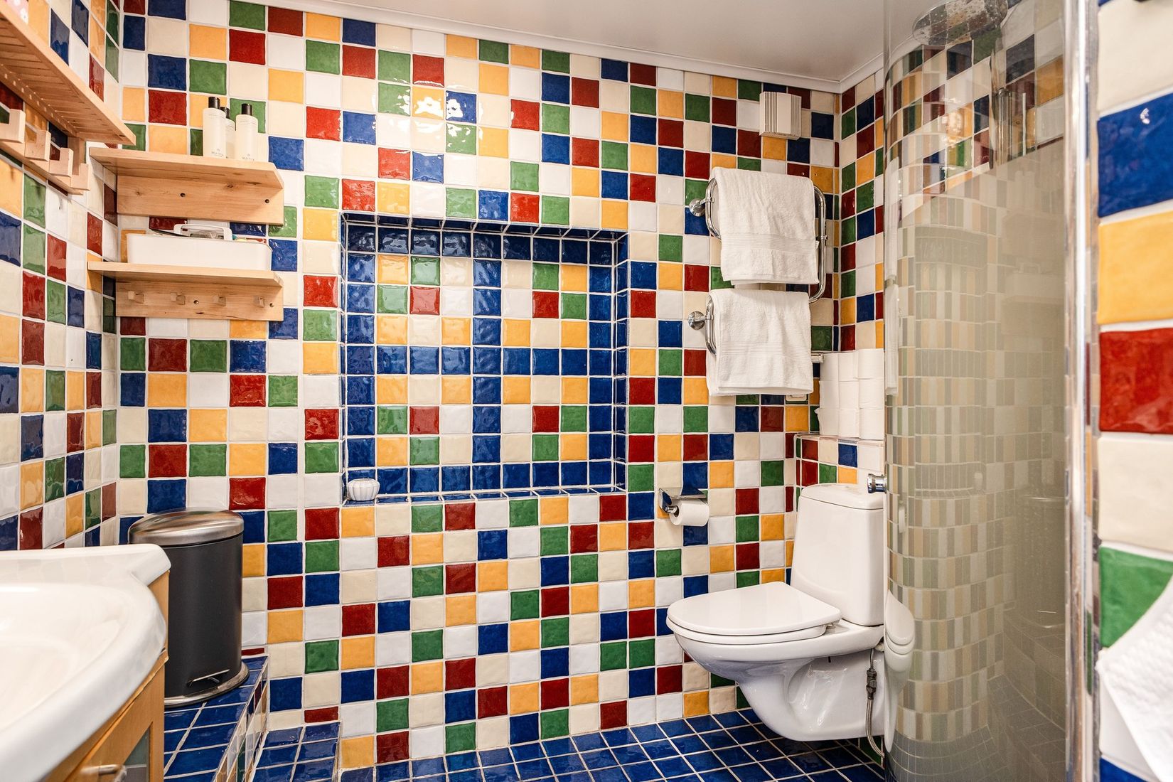 Villa, Herrgården 13, Enköping