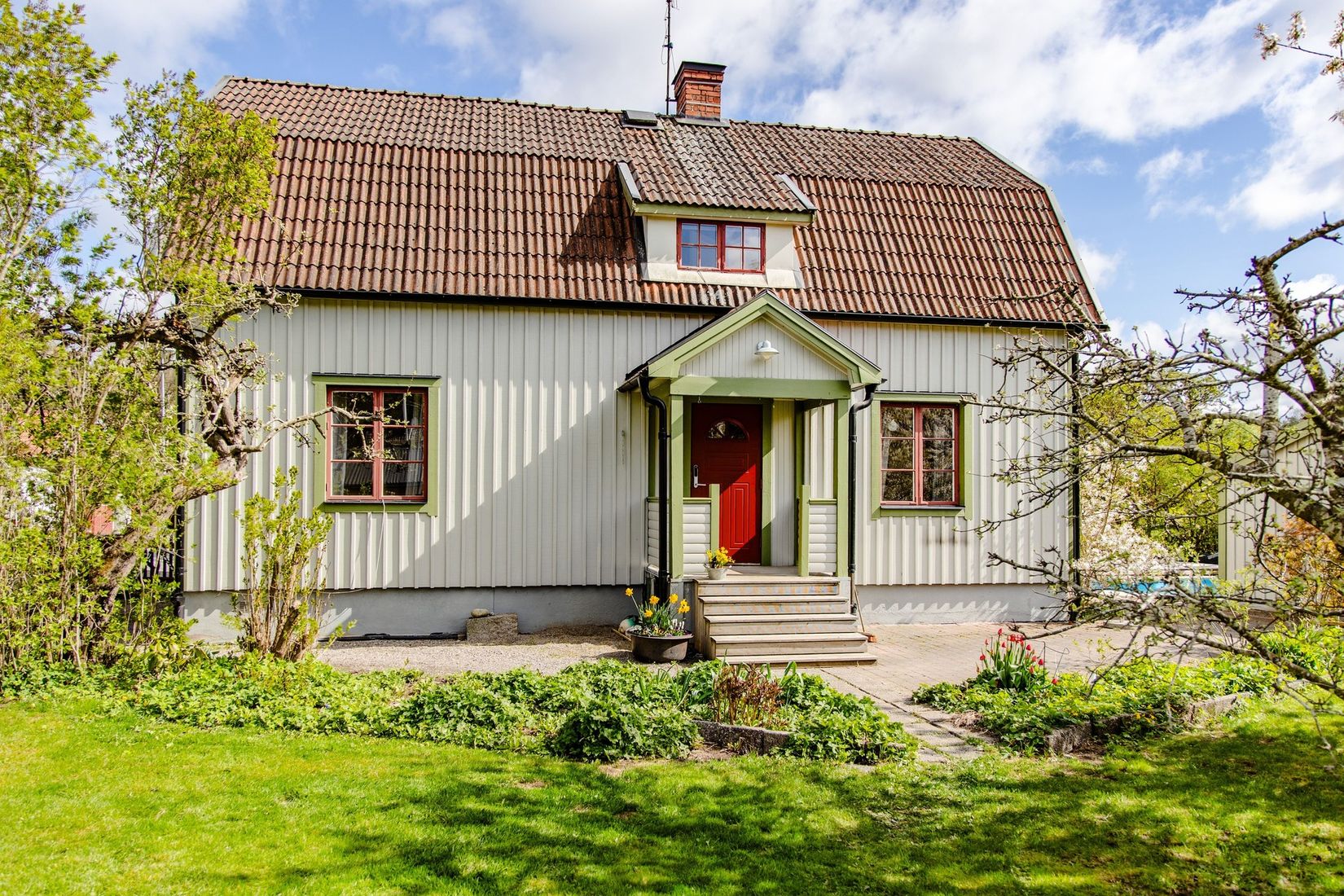 Villa, Herrgården 13, Enköping