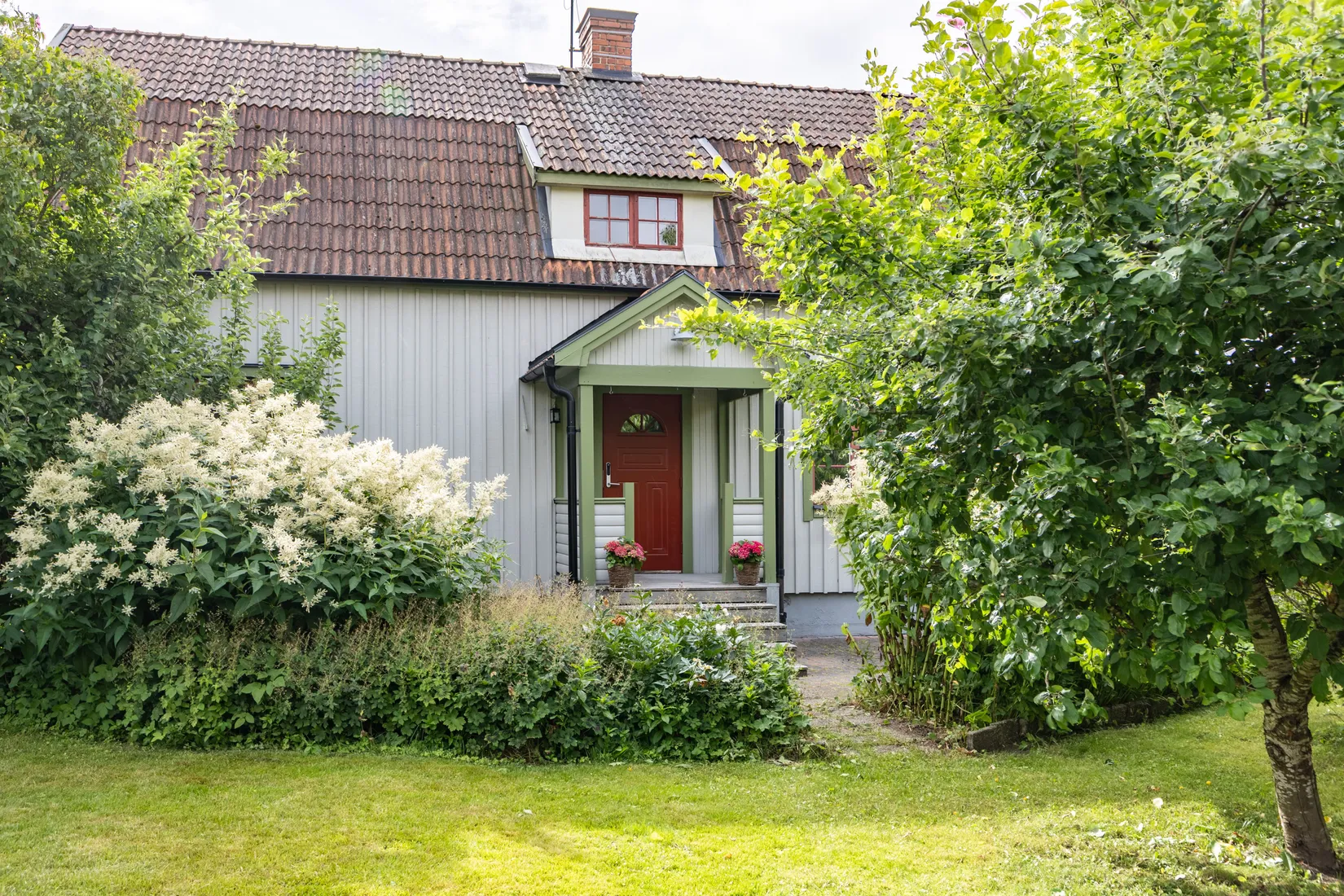 Villa, Herrgården 13, Enköping