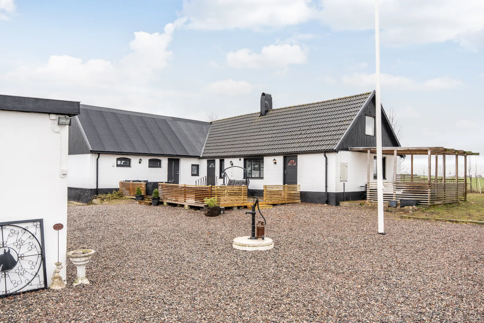 Villa, Gård/Skog, Slimminge 189, Skurup