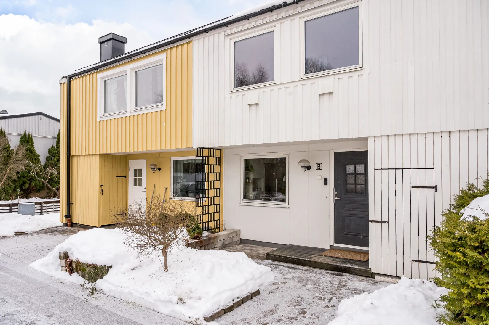 Villa, Radhus, Åsvägen 12B, Sunne