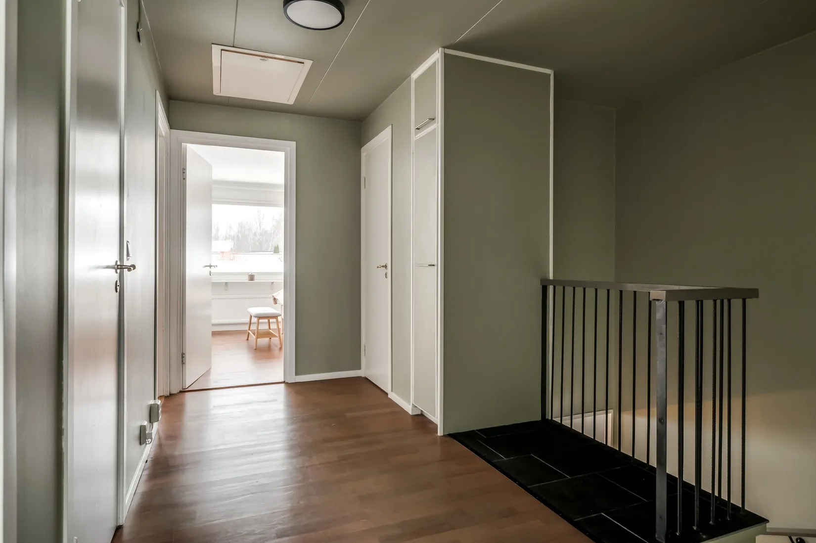 Villa, Radhus, Åsvägen 12B, Sunne