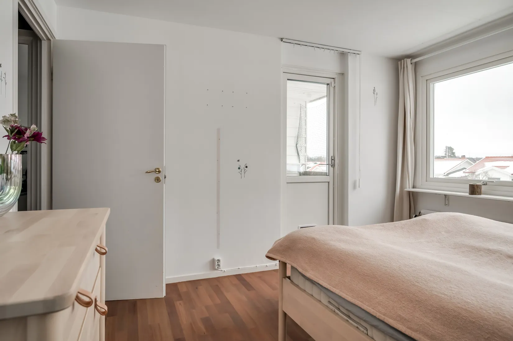 Villa, Radhus, Åsvägen 12B, Sunne