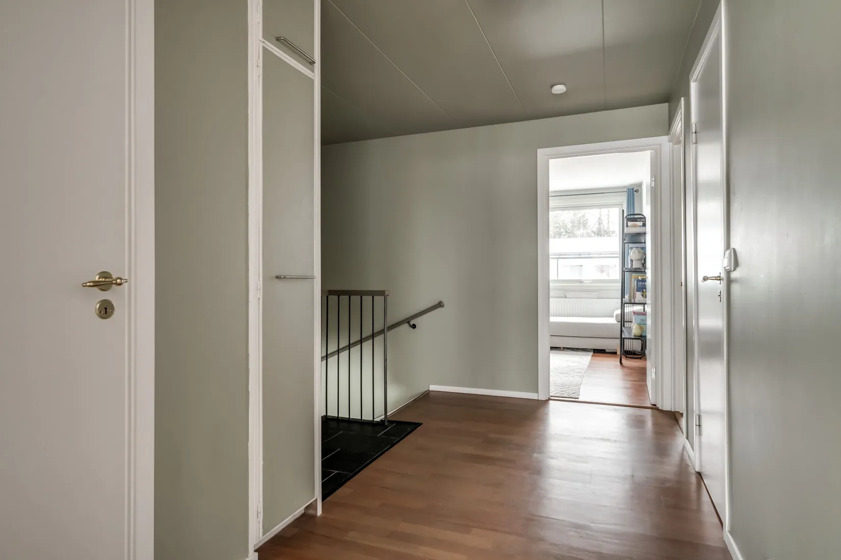 Villa, Radhus, Åsvägen 12B, Sunne