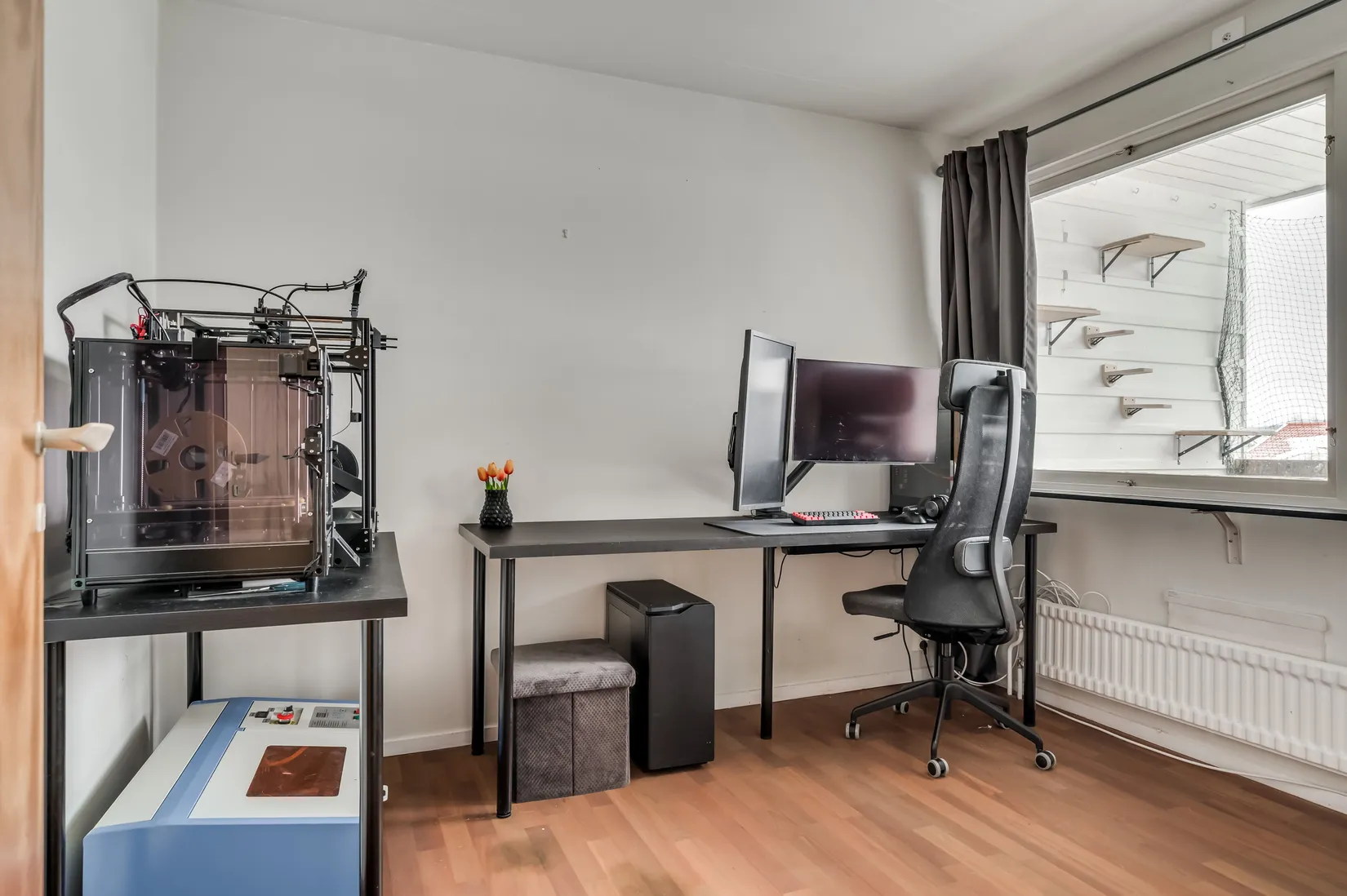 Villa, Radhus, Åsvägen 12B, Sunne