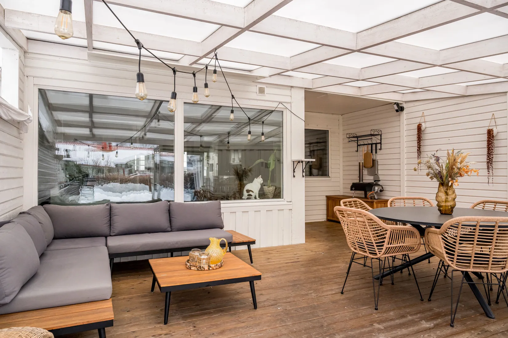 Villa, Radhus, Åsvägen 12B, Sunne