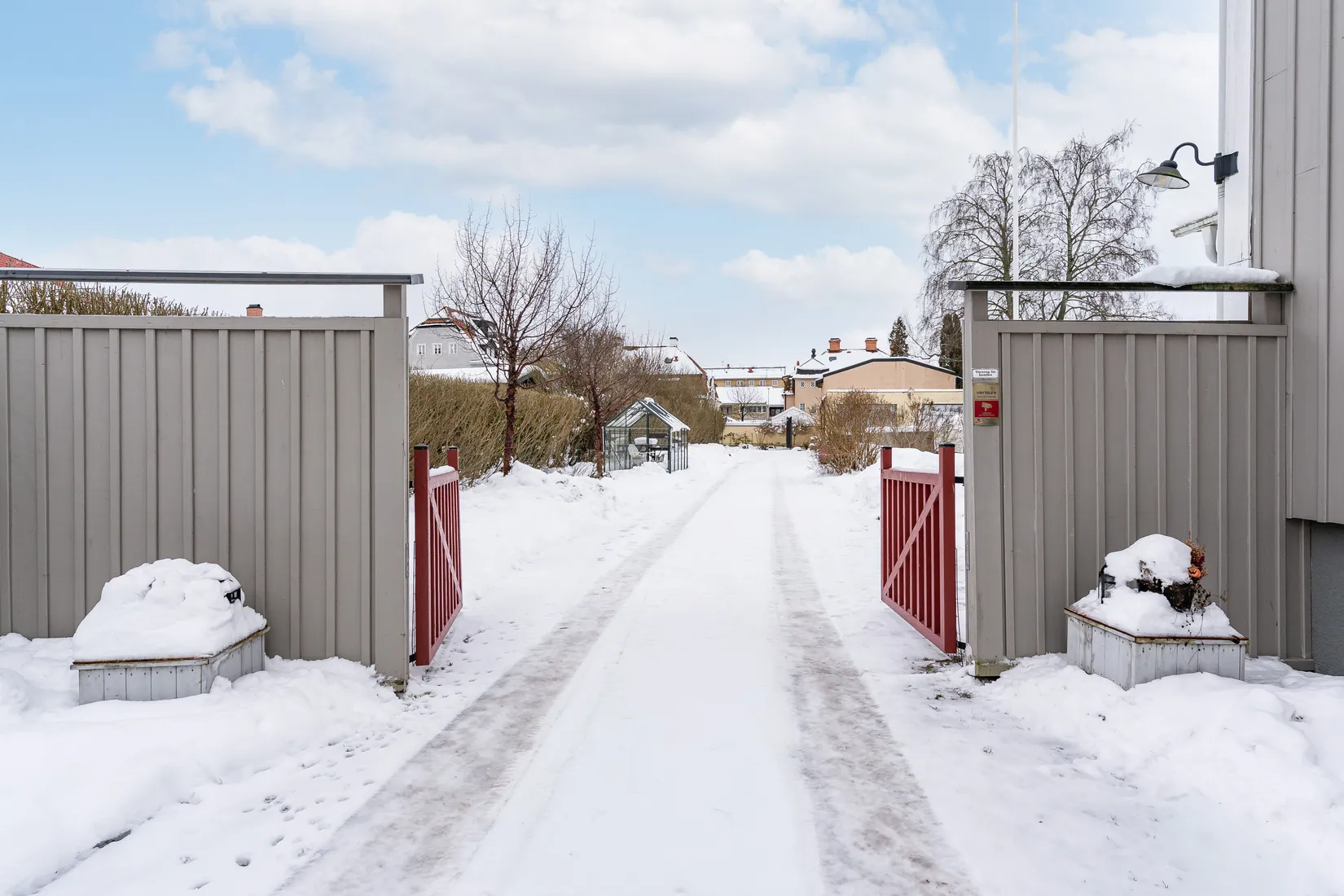 Villa, Fjärdhundragatan 61, Centrum, Enköping