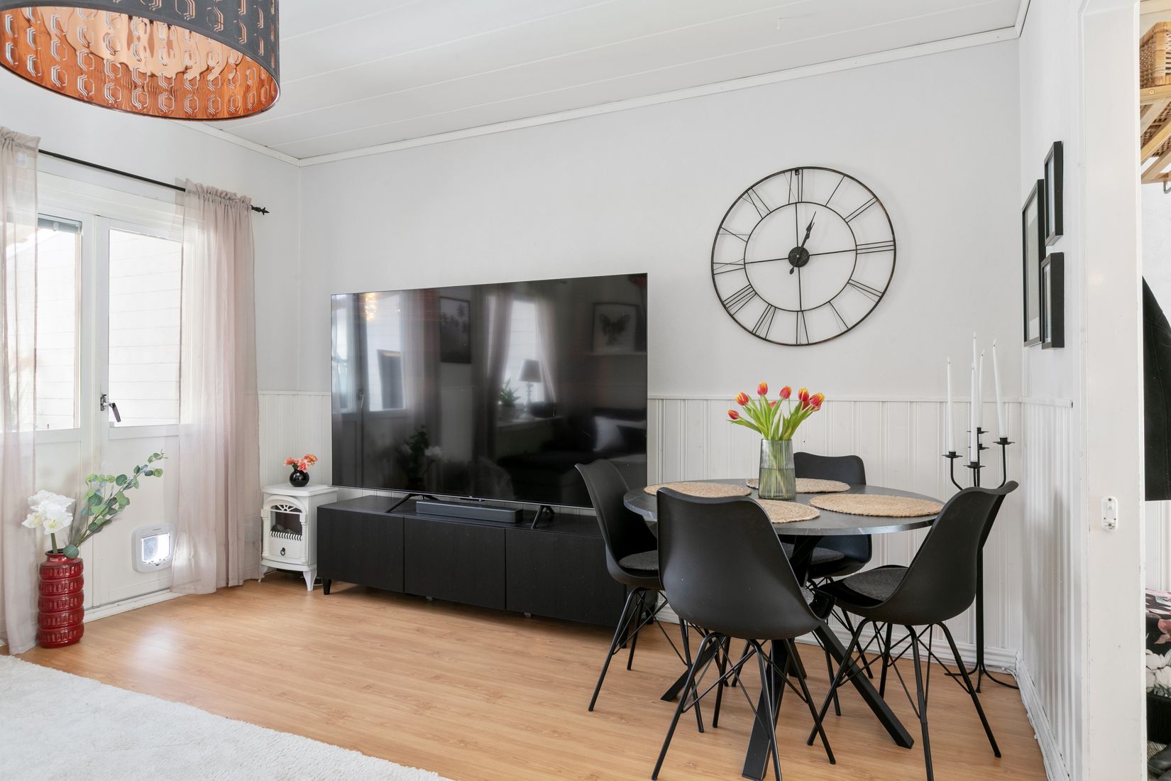 Radhus, Bågspännarvägen 21C, Seestaden, Sandviken