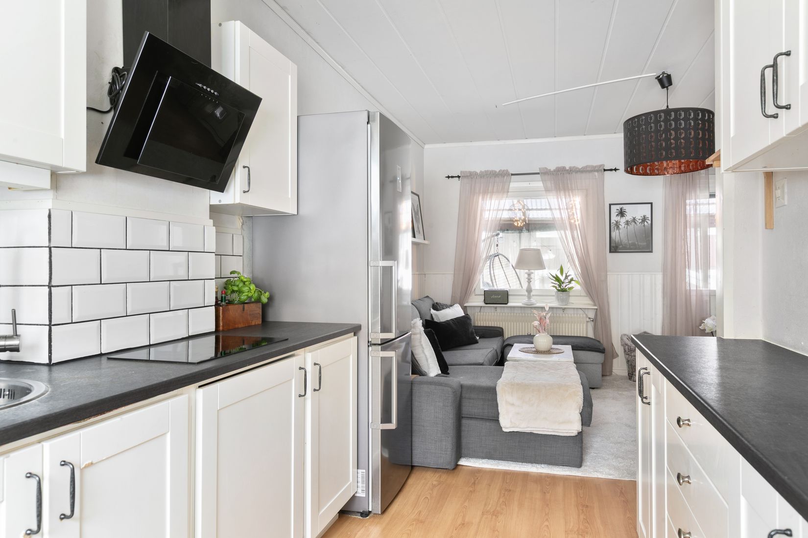 Radhus, Bågspännarvägen 21C, Seestaden, Sandviken