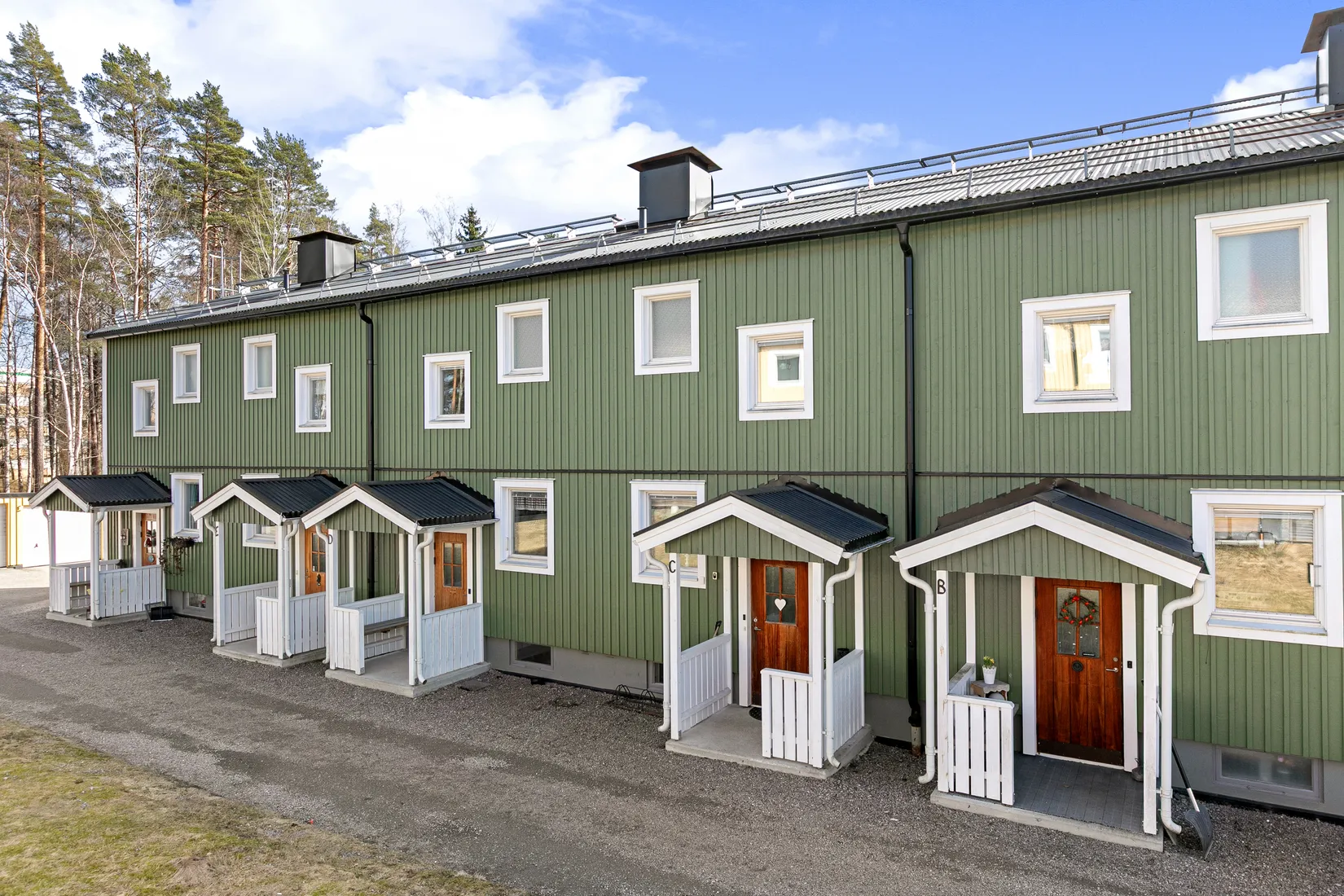 Radhus, Bågspännarvägen 21C, Seestaden, Sandviken