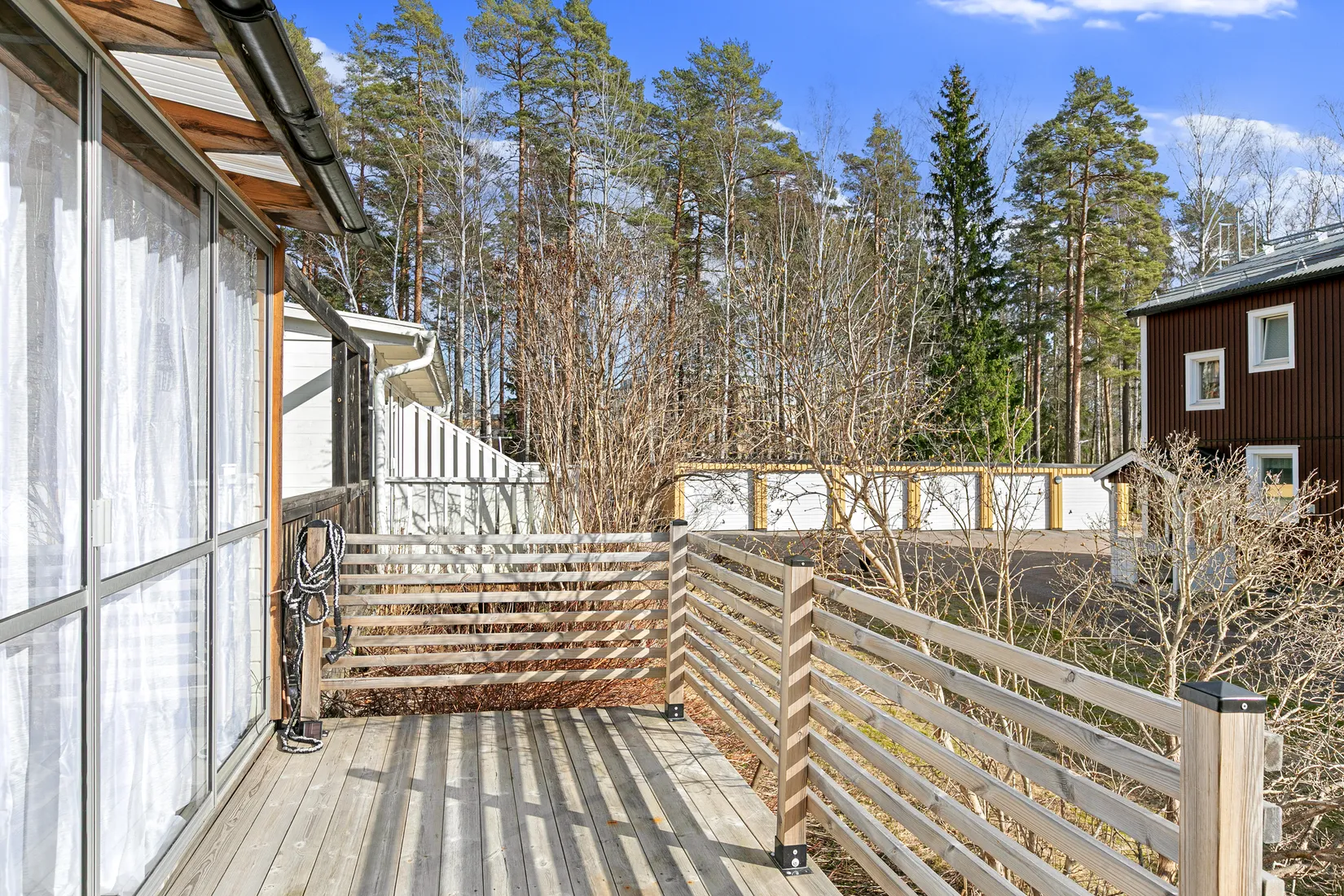 Radhus, Bågspännarvägen 21C, Seestaden, Sandviken