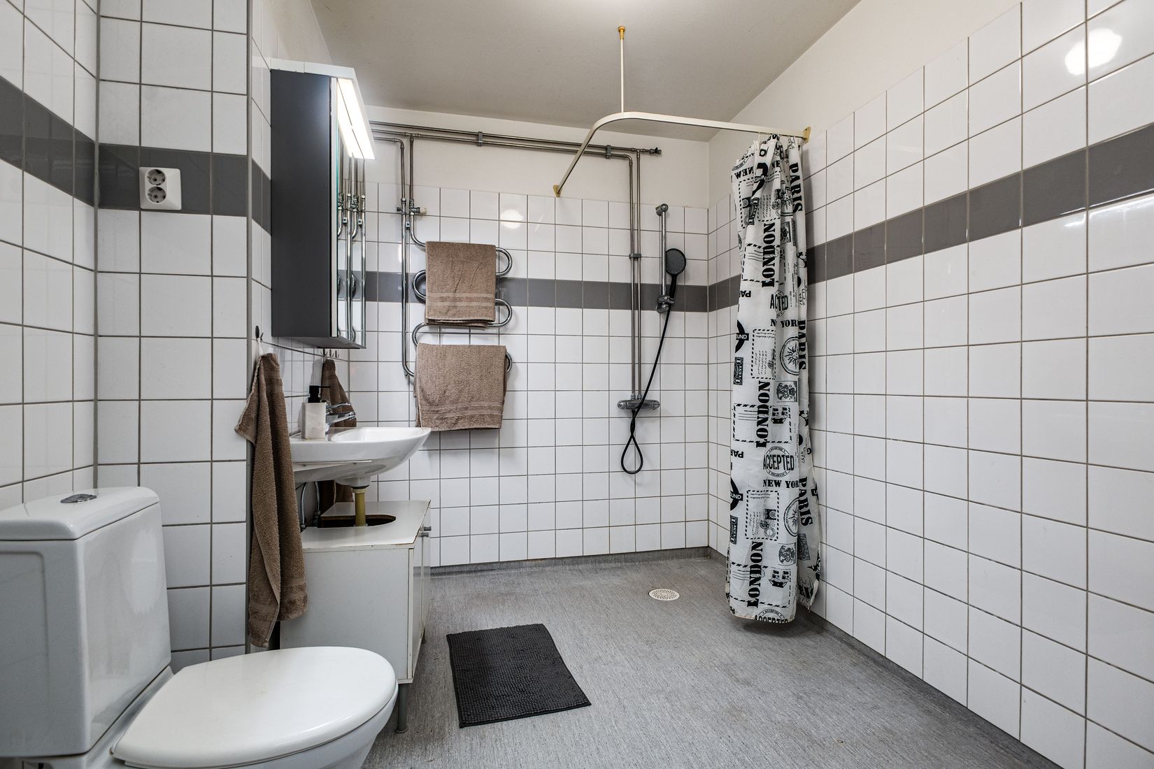 Bostadsrätt, Pärlugglegränd 1, Enköping