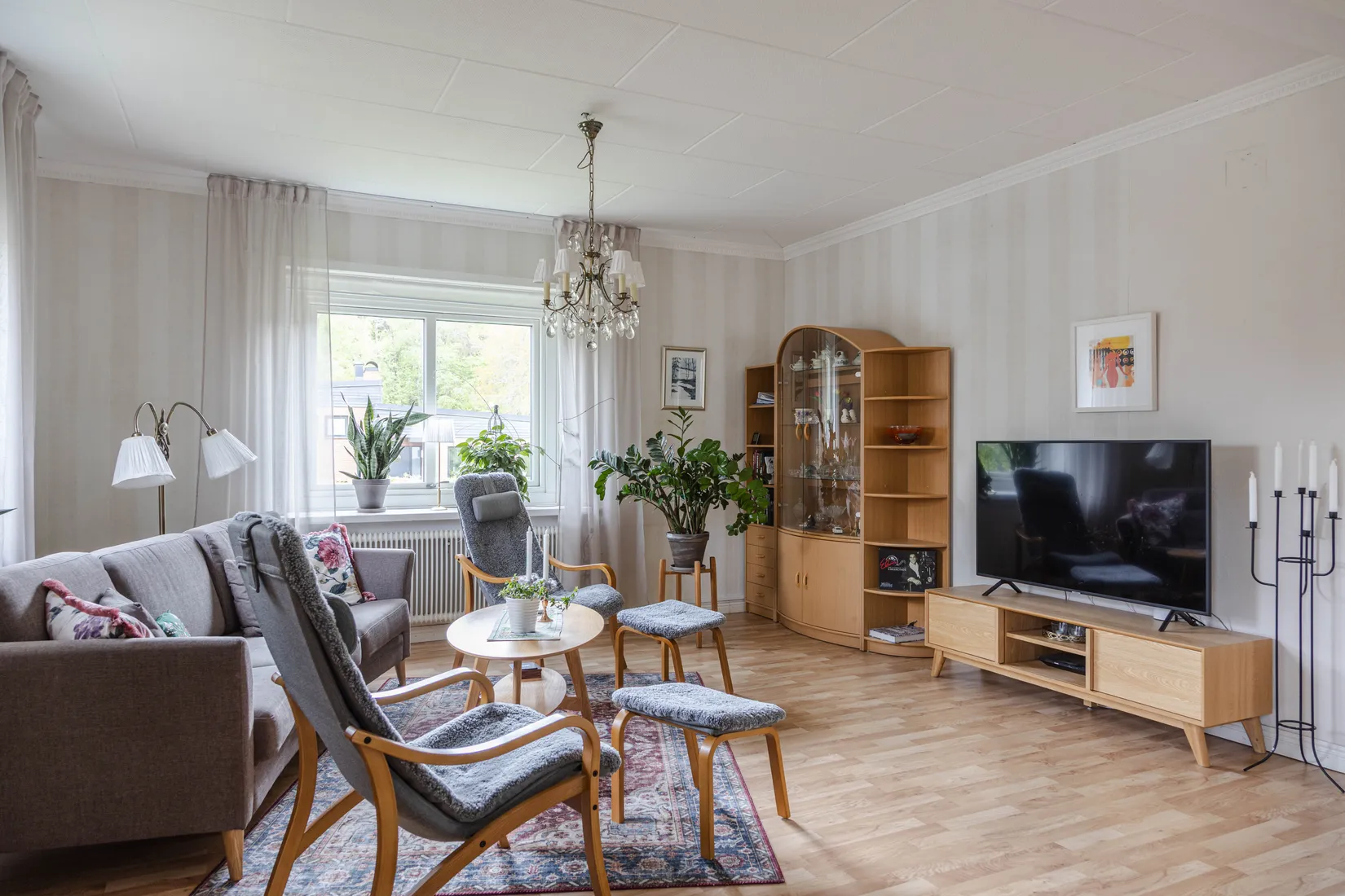 Villa, Rosenhällsgatan 35, Snopptorp, Eskilstuna
