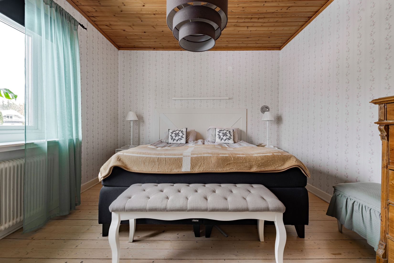 Villa, Rosenhällsgatan 35, Snopptorp, Eskilstuna