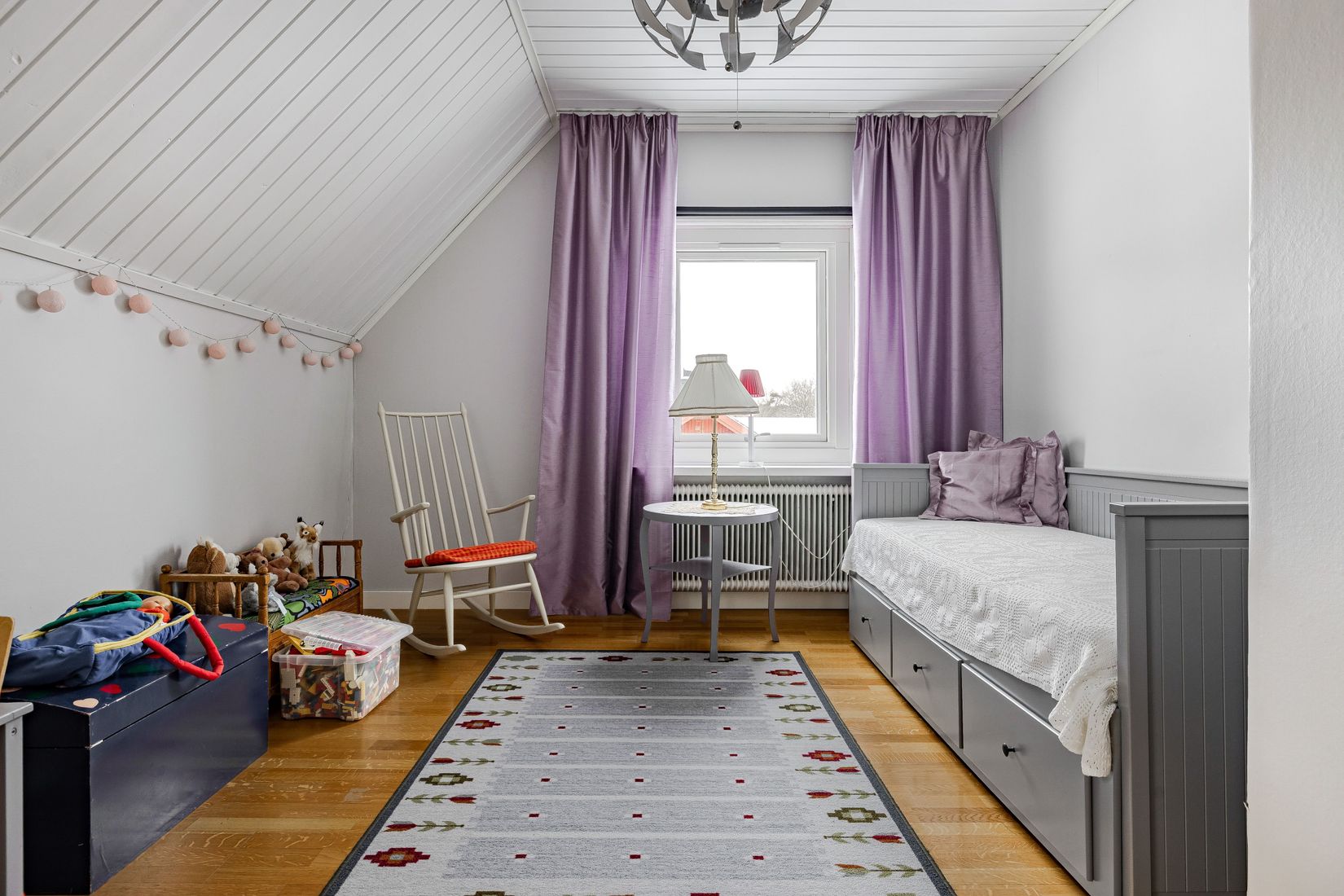 Villa, Rosenhällsgatan 35, Snopptorp, Eskilstuna