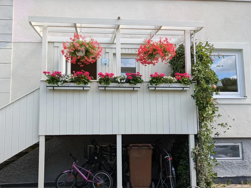 Villa, Rosenhällsgatan 35, Snopptorp, Eskilstuna