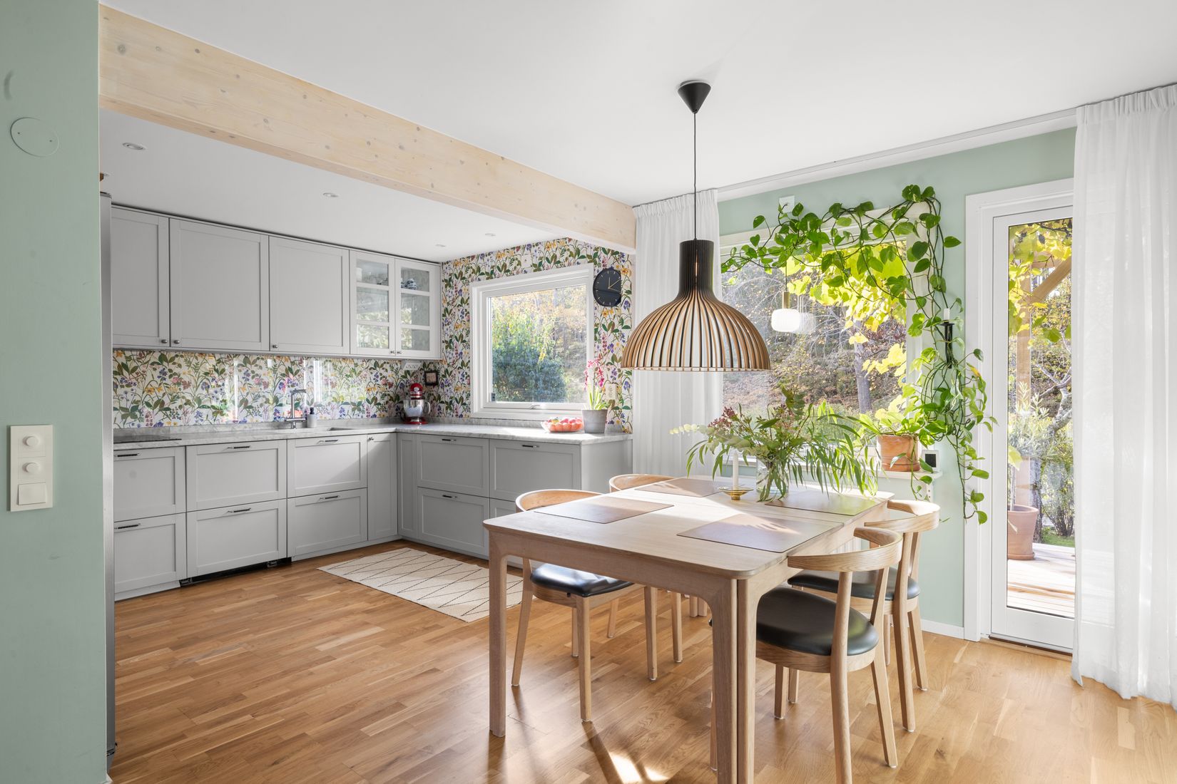 Villa, Radhus, Rågvägen 23, Fårdala, Tyresö