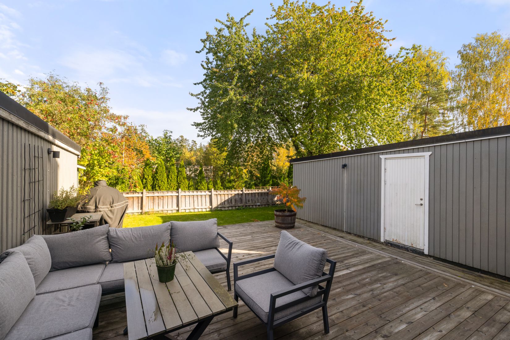 Villa, Radhus, Rågvägen 23, Fårdala, Tyresö