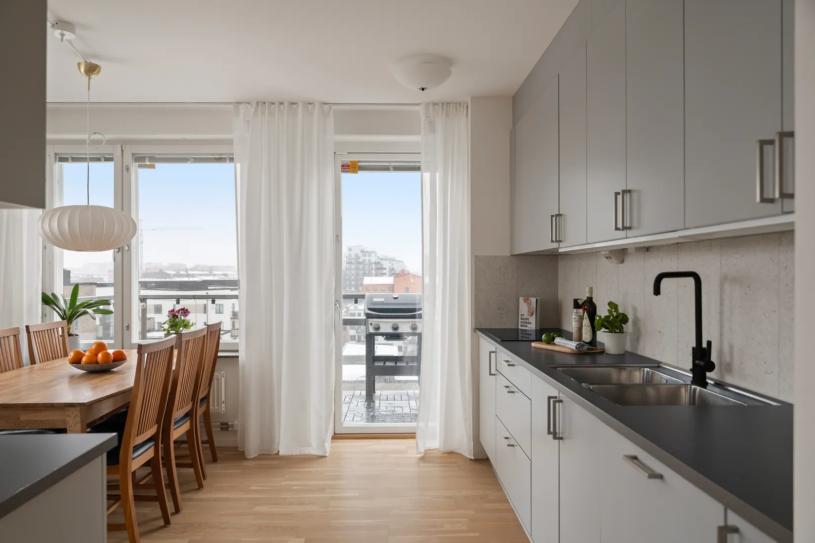 Bostadsrätt, Tappvägen 31F, 8/8 tr, Bromma - Annedal, Stockholm