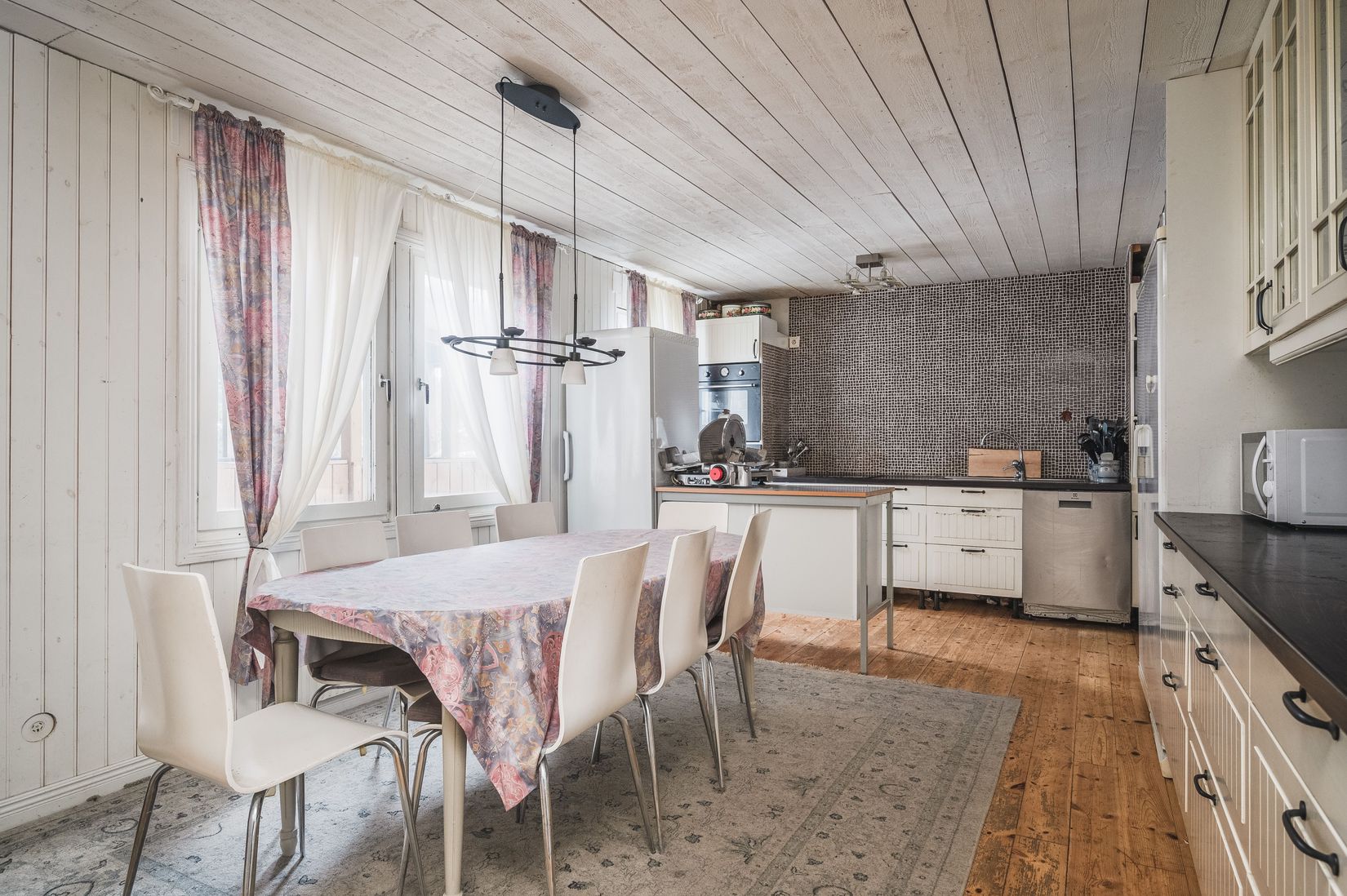 Radhus, Herrhagsvägen 299, Slätta, Falun