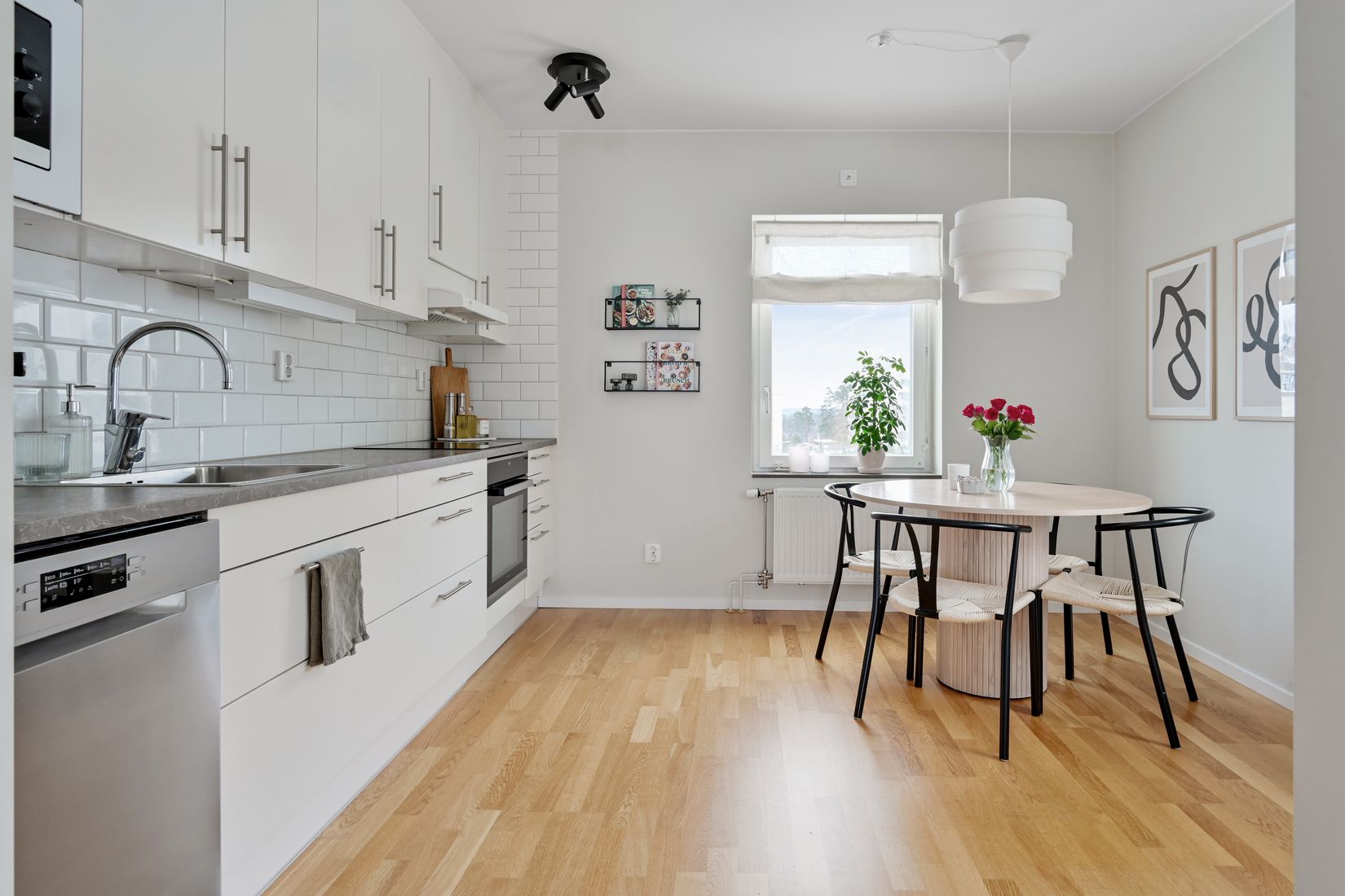 Bostadsrätt, Holmvägen 22C, Centralt, Upplands Väsby