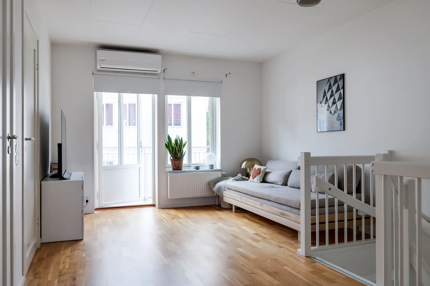 Radhus, Lakevägen 38A, Ekeby Almby, Örebro