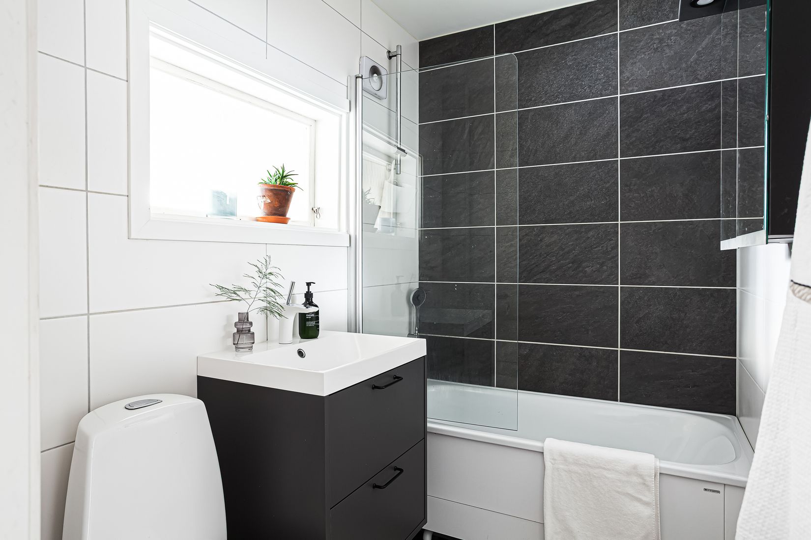 Villa, Riddarstensvägen 1, Lerum - Centralt, Lerum