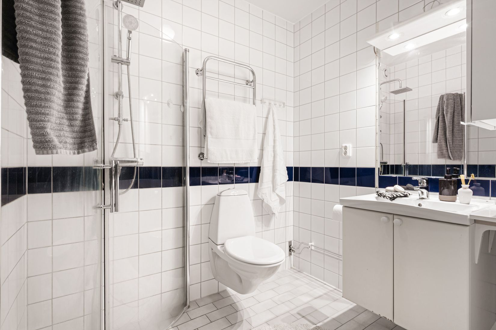 Villa, Radhus, Månskensgränd 5, Berghem / Polhem, Järfälla