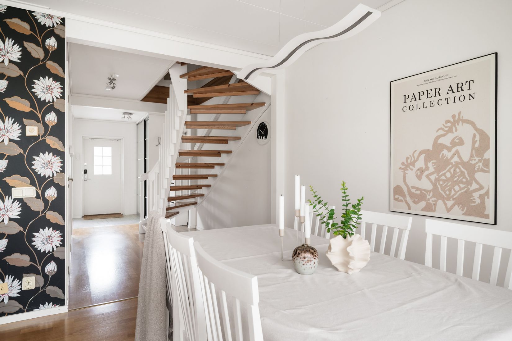 Villa, Radhus, Månskensgränd 5, Berghem / Polhem, Järfälla